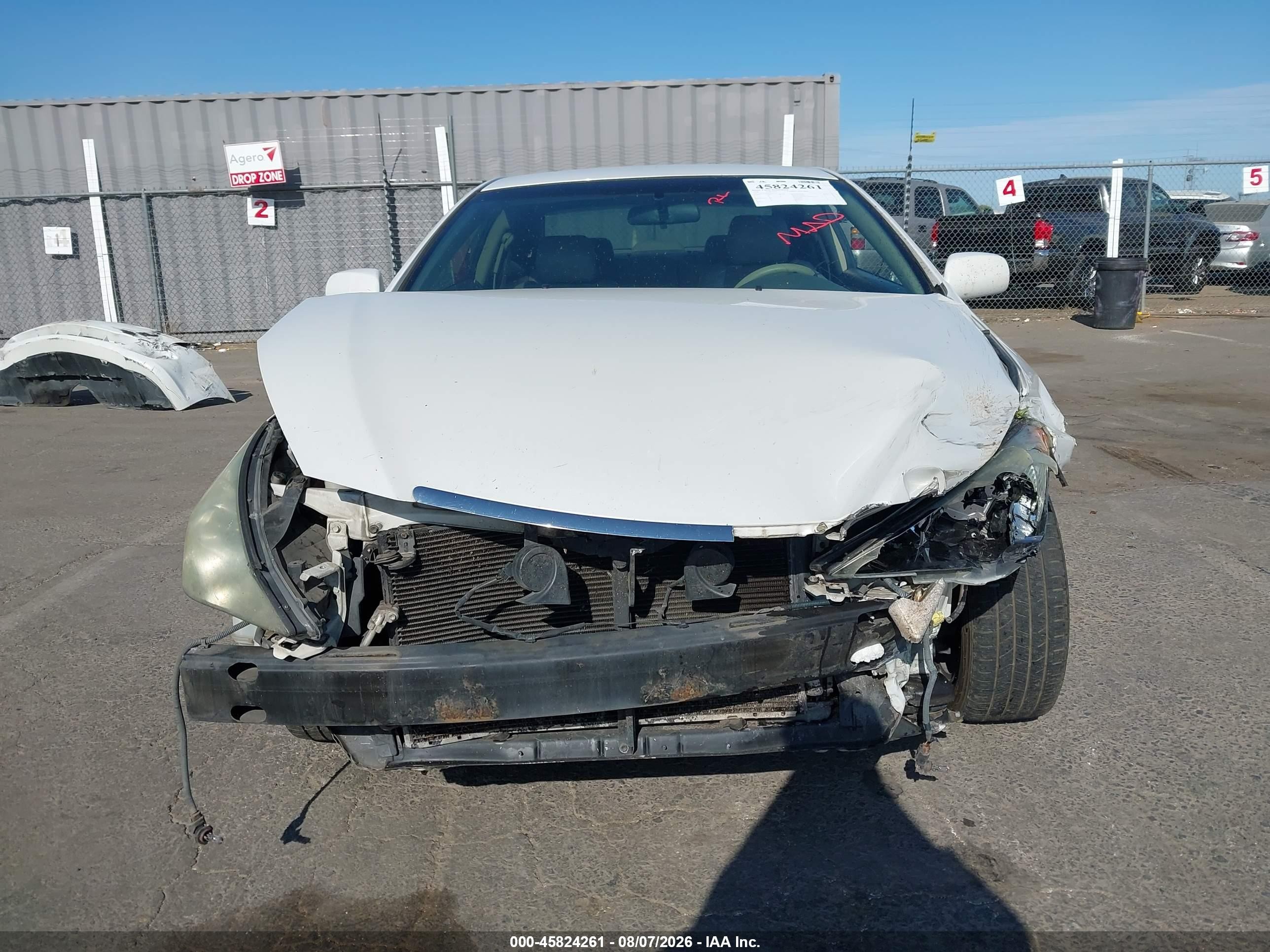 2004 Toyota Camry Solara Se V6 White vin: 4T1CA38P64U017165