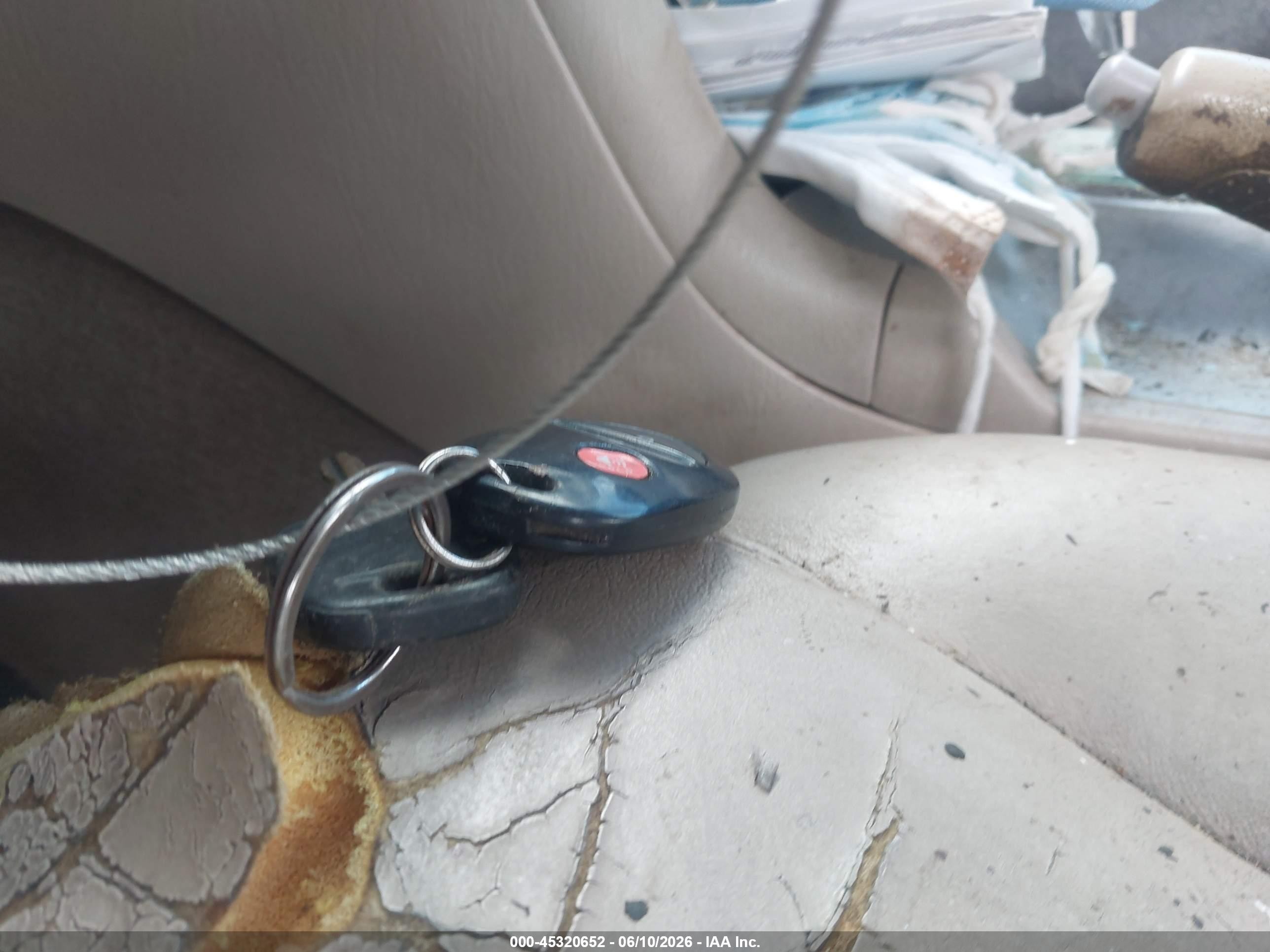 2004 Toyota Camry Solara Se V6 Blue vin: 4T1CA38P94U020108
