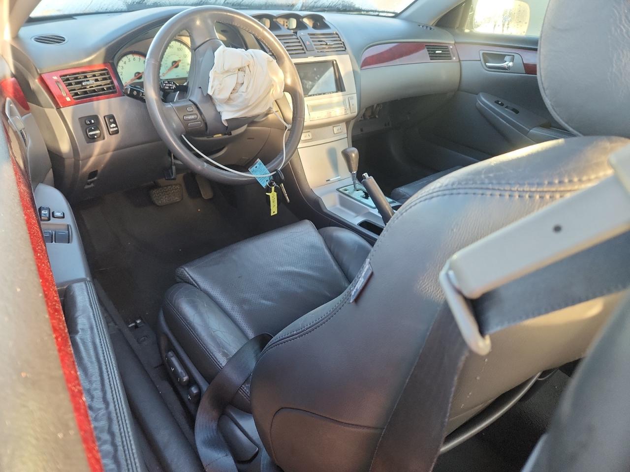 2004 Toyota Camry Solara Sle V6 White vin: 4T1CA38PX4U023812