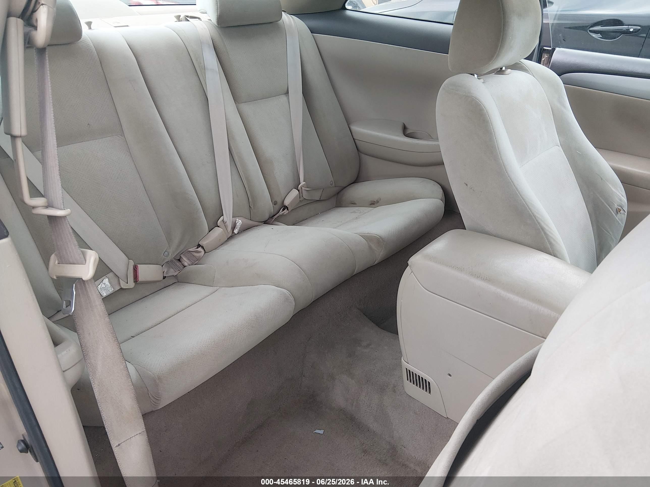 2005 Toyota Camry Solara Se V6 Tan vin: 4T1CA38PX5U051546
