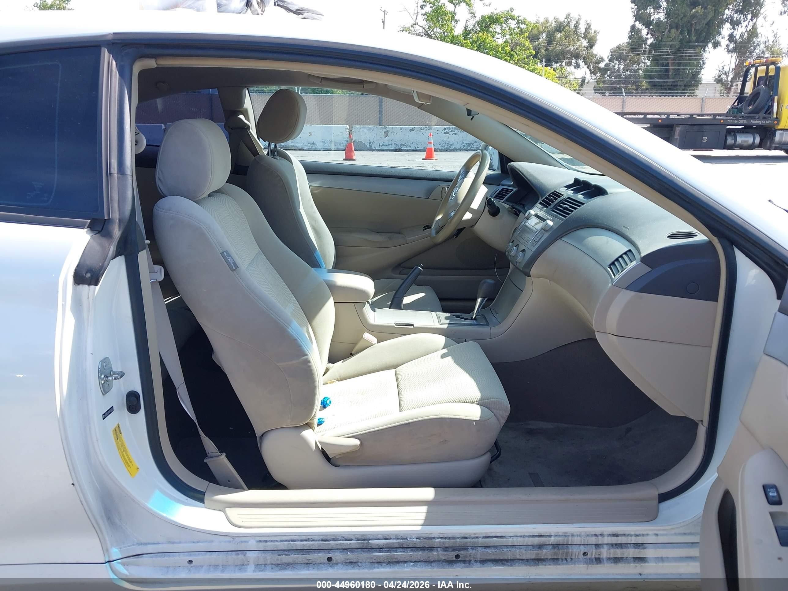2008 Toyota Camry Solara Se White vin: 4T1CE30P18U766025