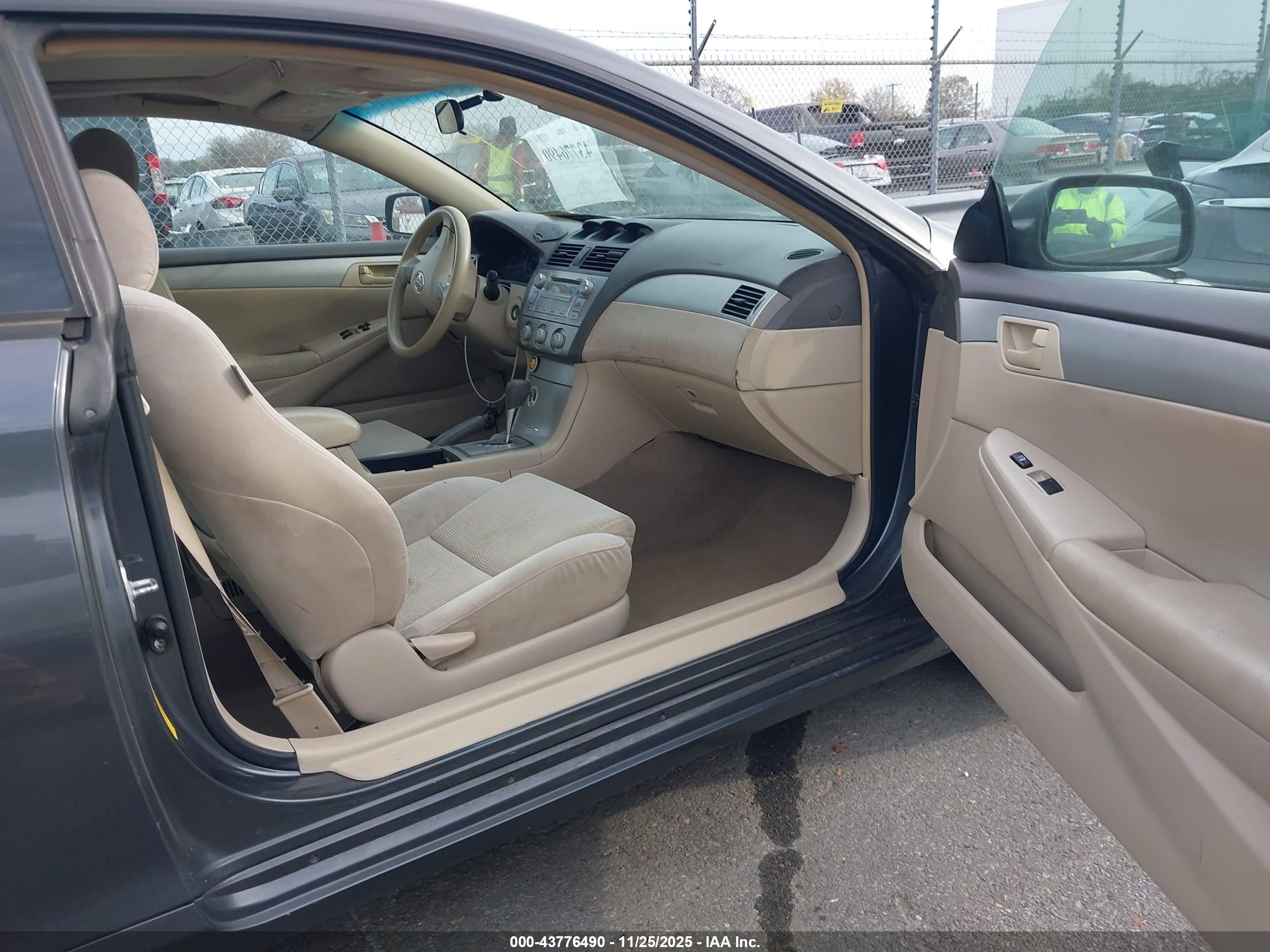 2008 Toyota Camry Solara Se Gray vin: 4T1CE30P28U762582