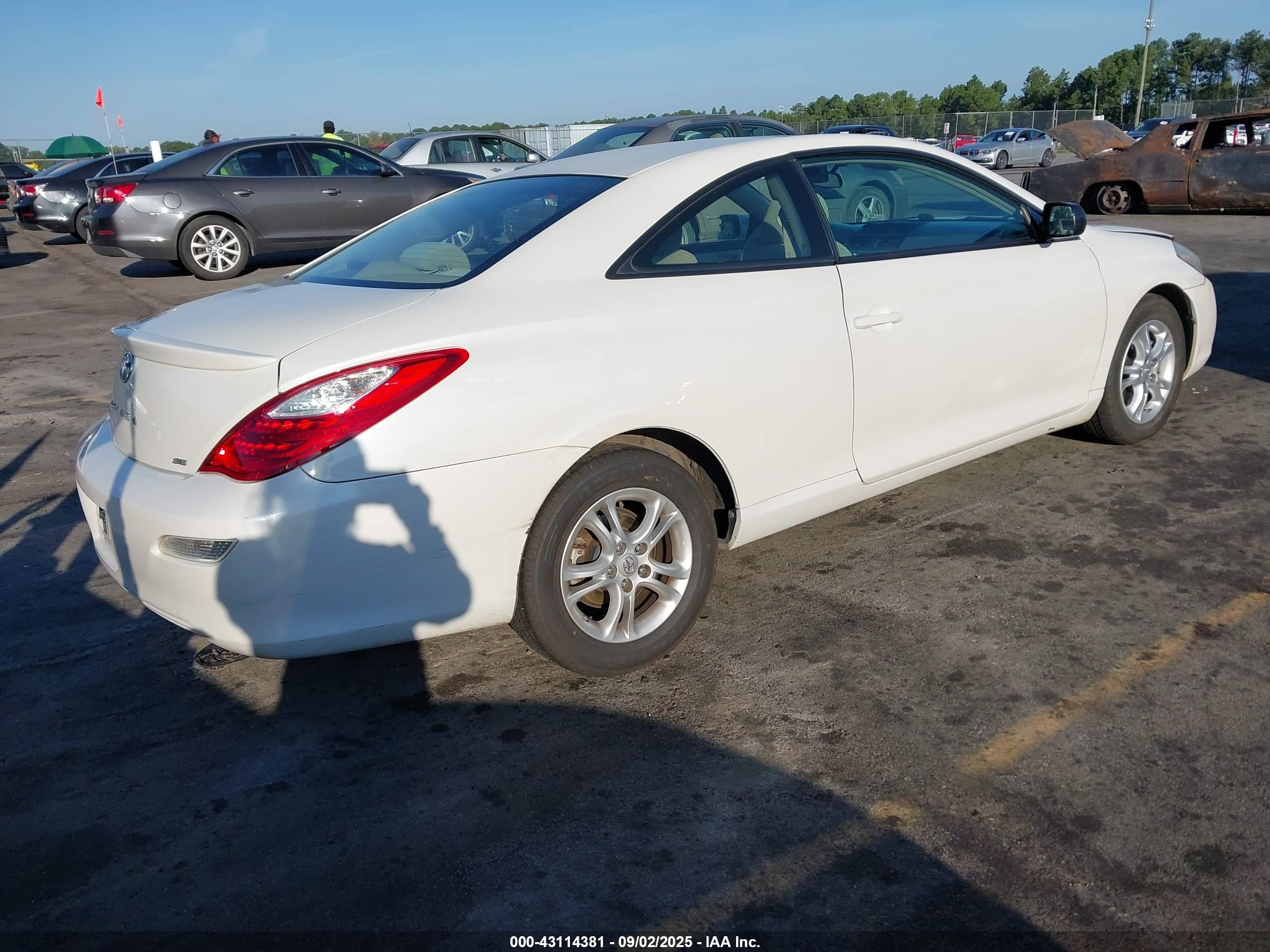 2008 Toyota Camry Solara Se White vin: 4T1CE30P28U766406