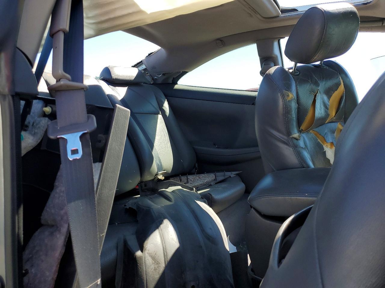 2004 Toyota Camry Solara Sle Silver vin: 4T1CE30PX4U837877