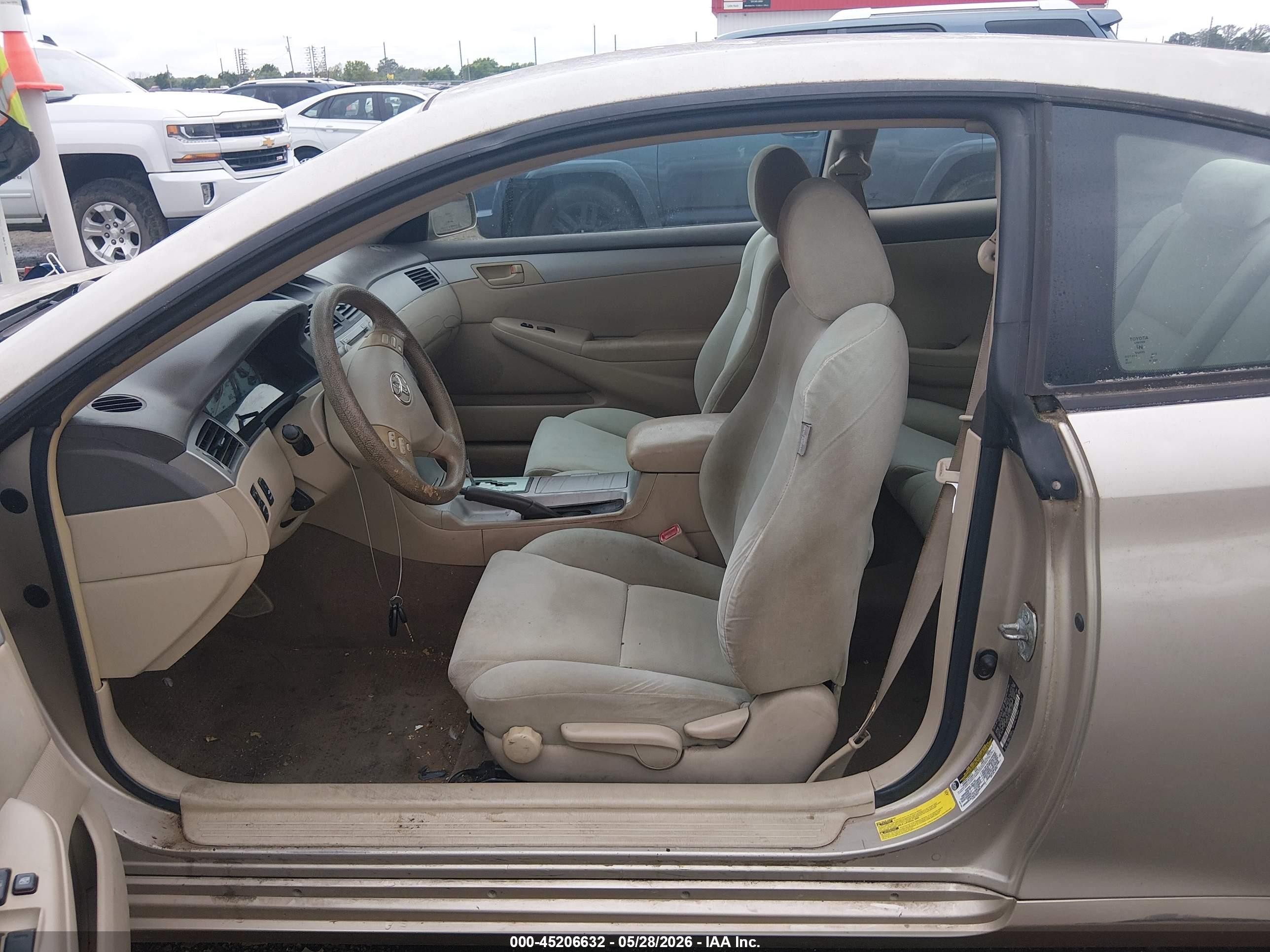 2004 Toyota Camry Solara Se Gold vin: 4T1CE38P04U887210