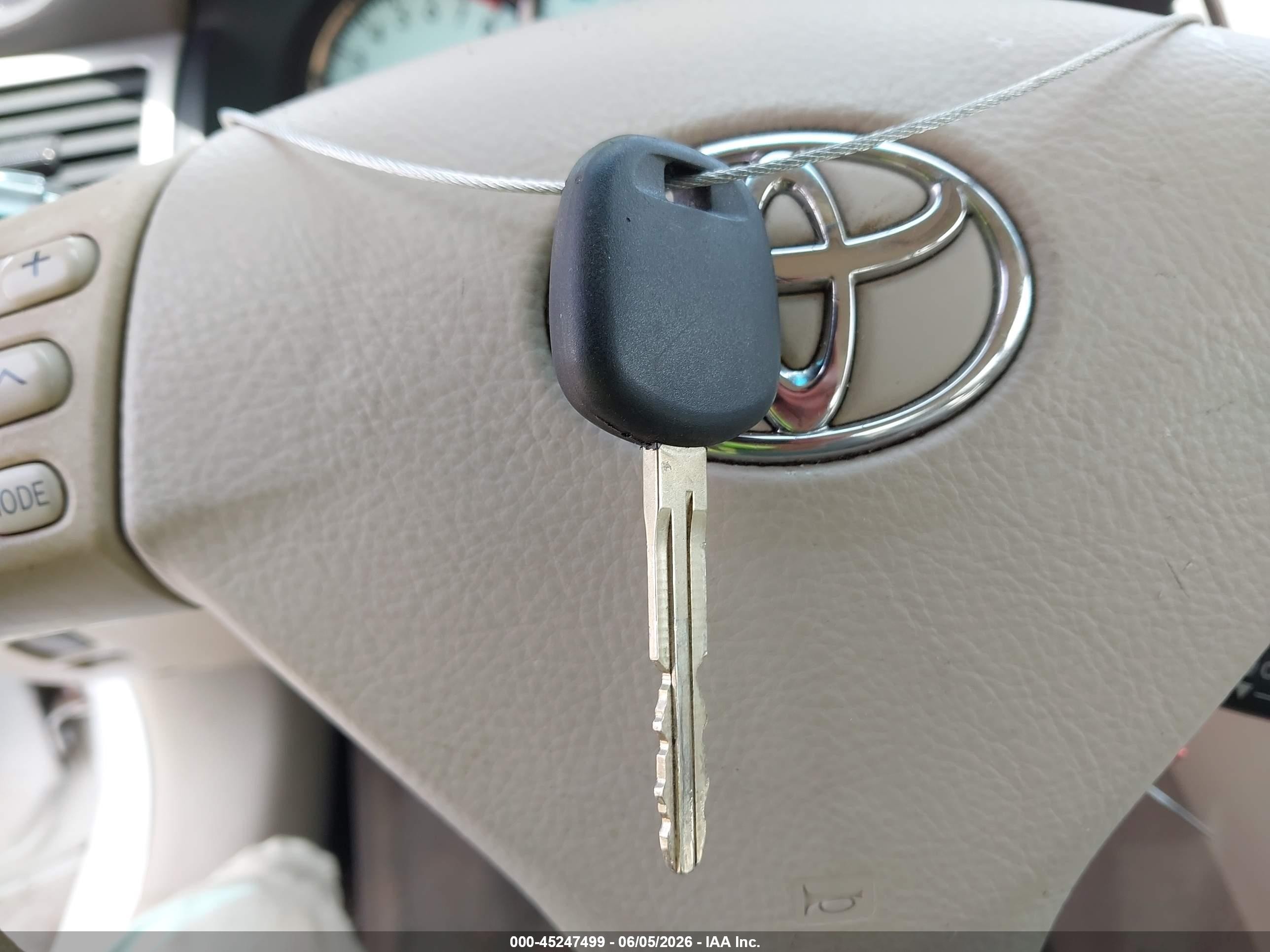 2005 Toyota Camry Solara Se White vin: 4T1CE38P15U955533