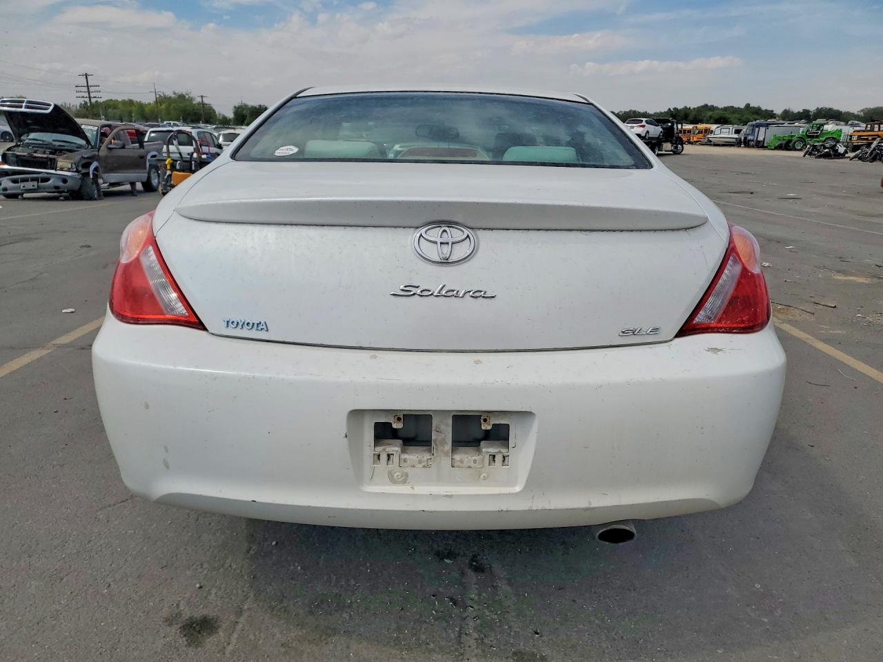 2004 Toyota Camry Solara Sle Белый vin: 4T1CE38P44U831013