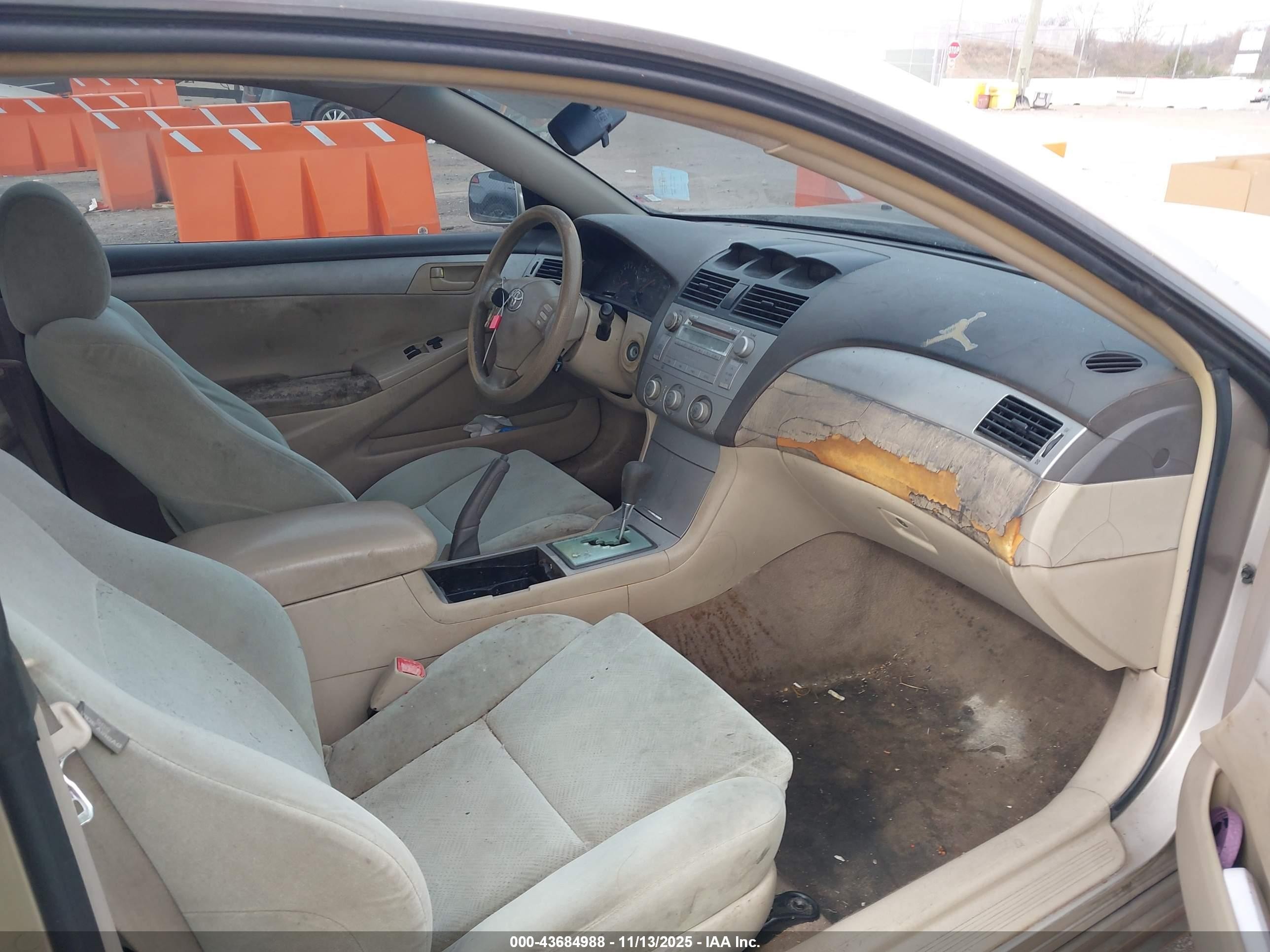 2006 Toyota Camry Solara Se Gold vin: 4T1CE38P46U611048