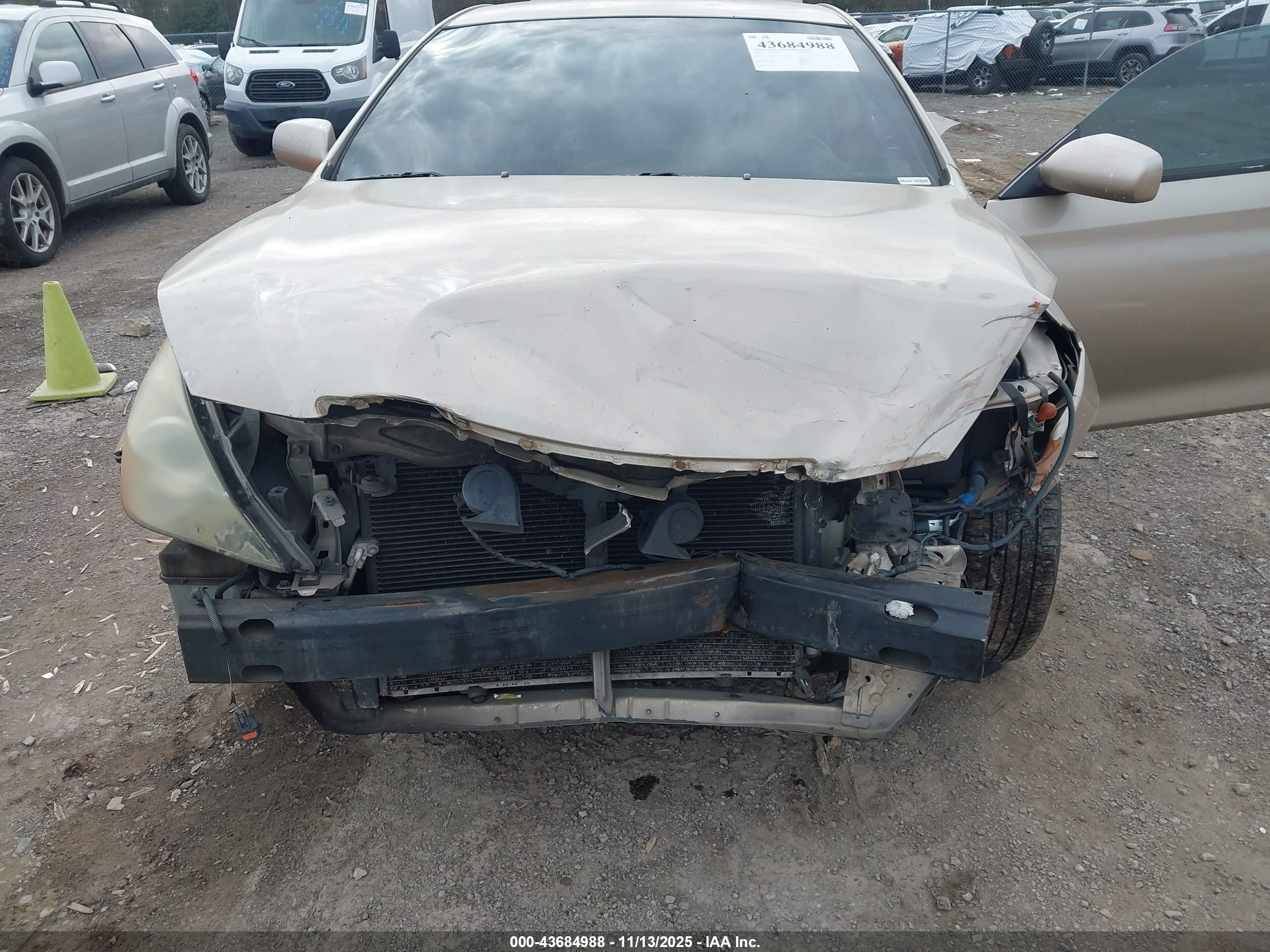 2006 Toyota Camry Solara Se Gold vin: 4T1CE38P46U611048