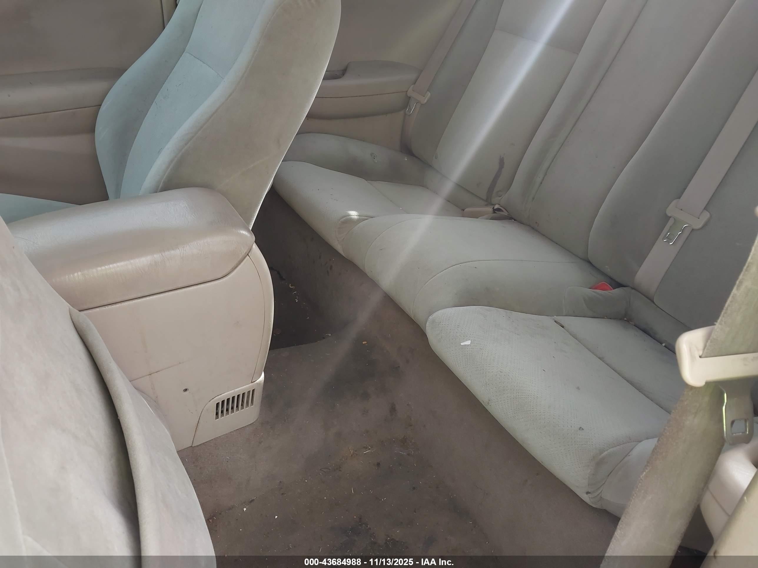 2006 Toyota Camry Solara Se Gold vin: 4T1CE38P46U611048