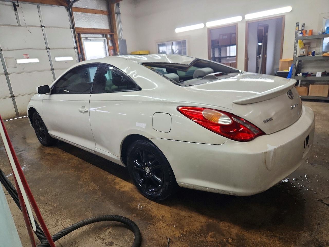 2005 Toyota Camry Solara Se Белый vin: 4T1CE38P55U973906