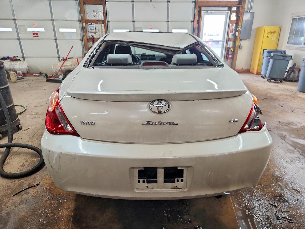 2005 Toyota Camry Solara Se Белый vin: 4T1CE38P55U973906