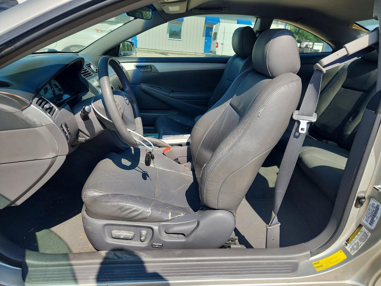 2004 Toyota Camry Solara Se Silver vin: 4T1CE38P64U779738