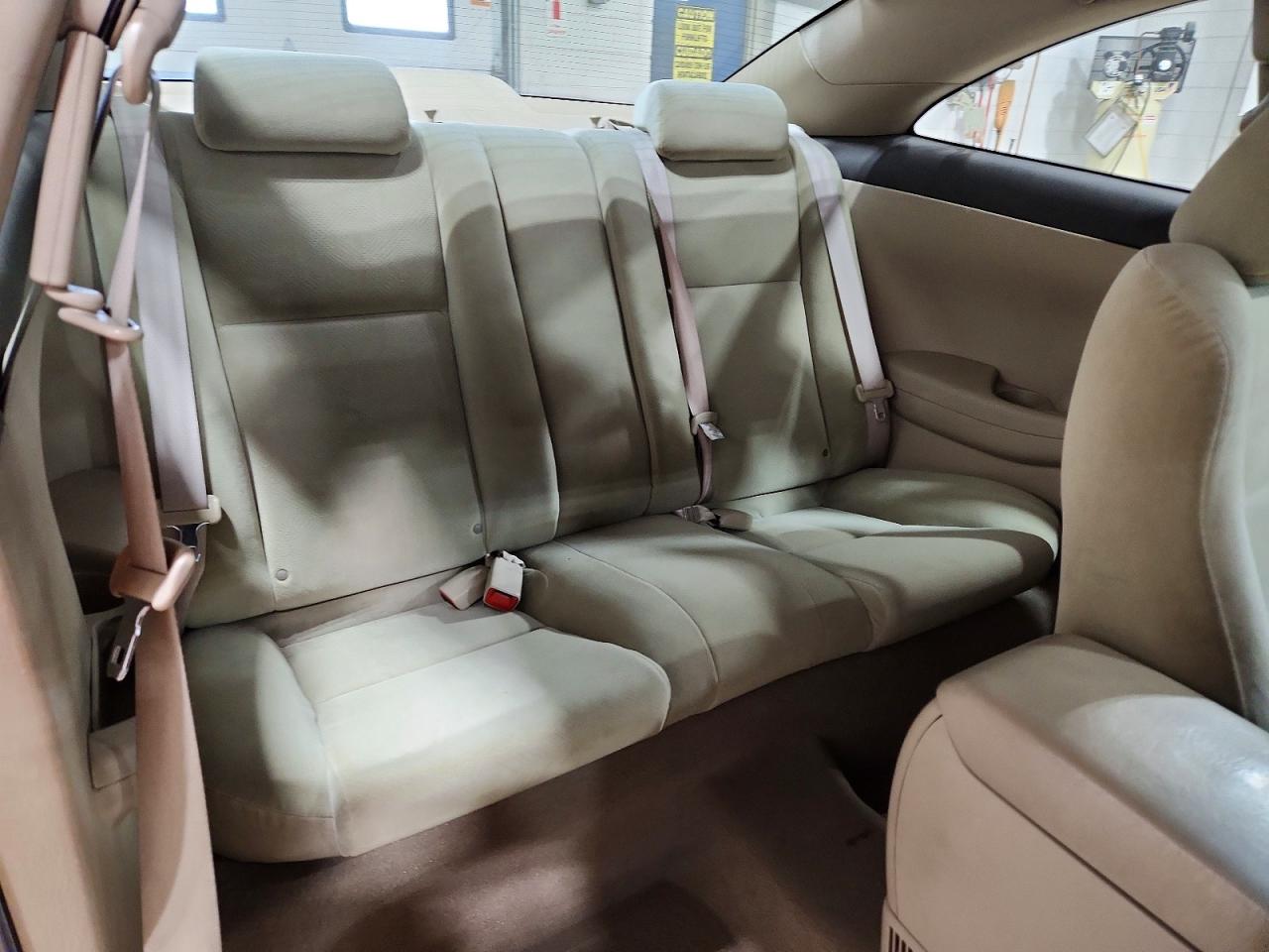 2004 Toyota Camry Solara Se Красный vin: 4T1CE38P64U831059