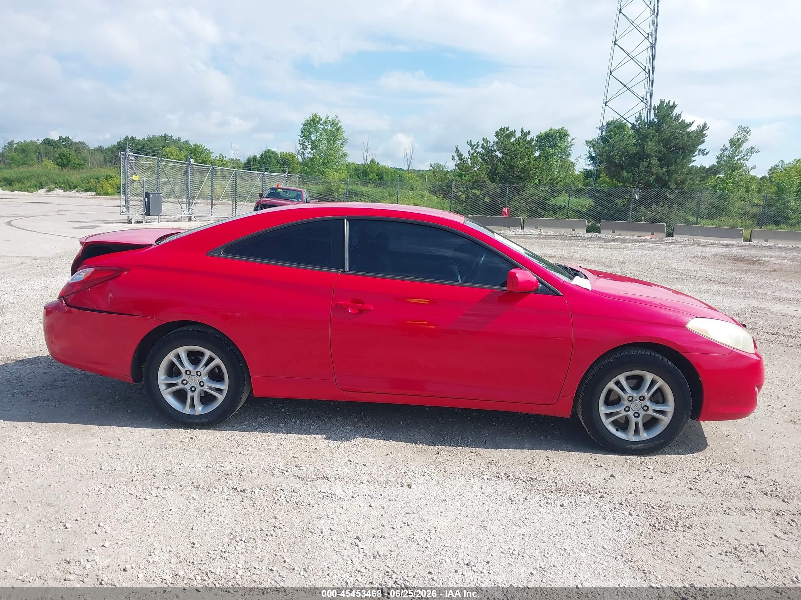 2004 Toyota Camry Solara Se Red vin: 4T1CE38P94U813946