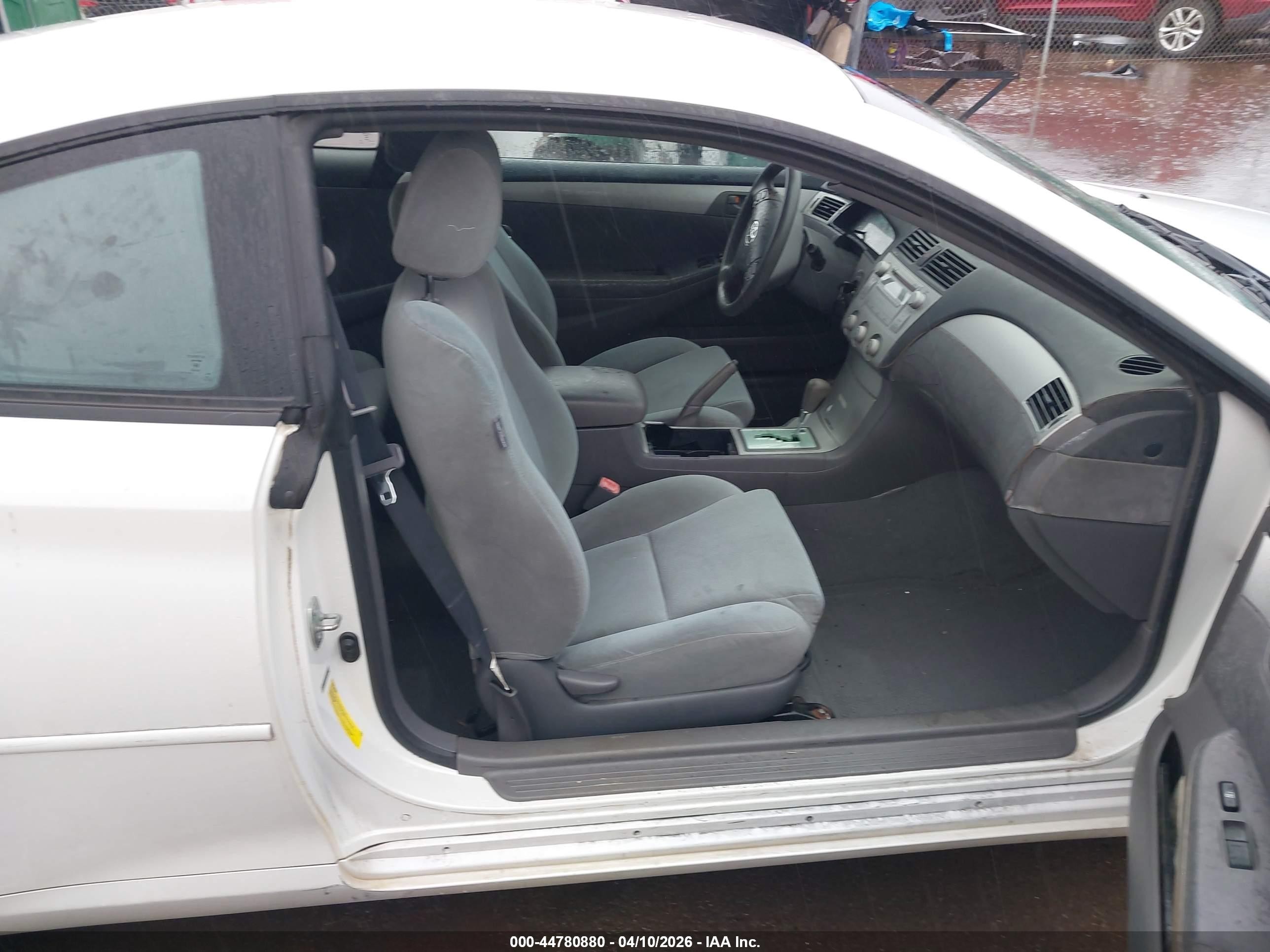 2005 Toyota Camry Solara Se White vin: 4T1CE38P95U971270