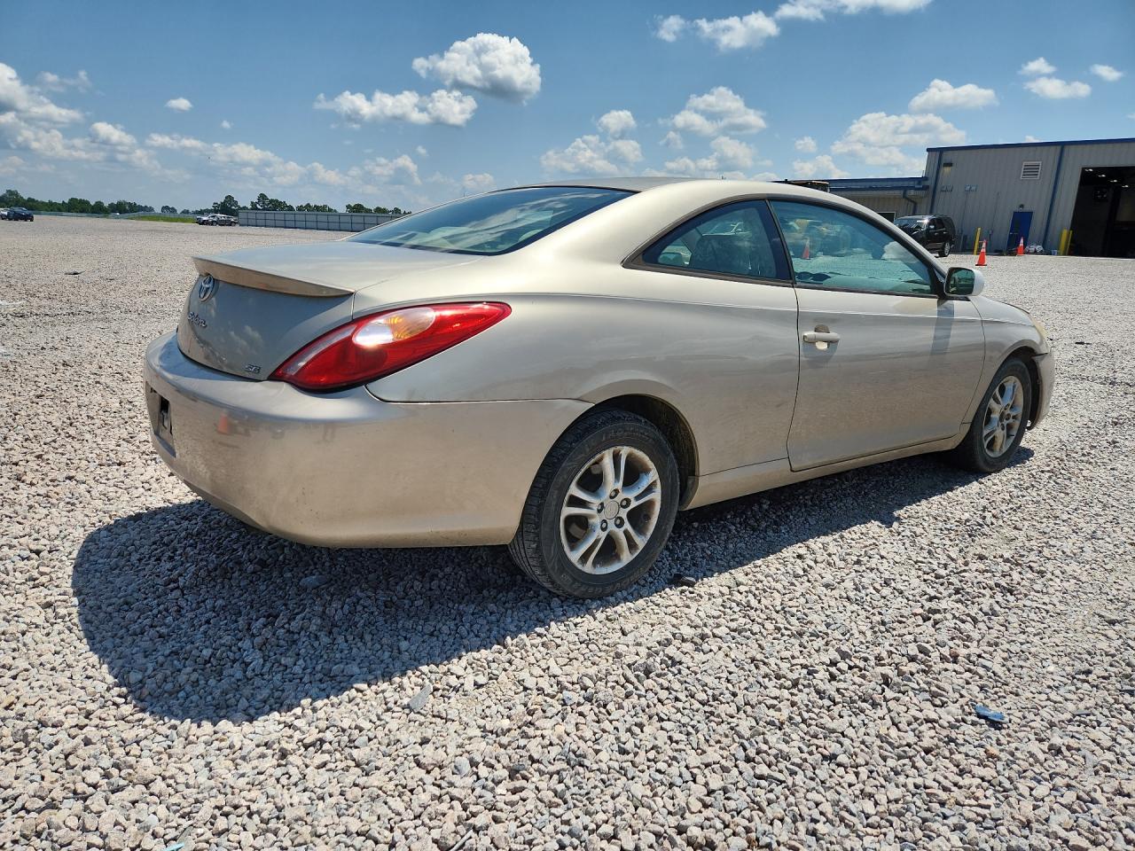 2004 Toyota Camry Solara Золотой vin: 4T1CE38PX4U875503