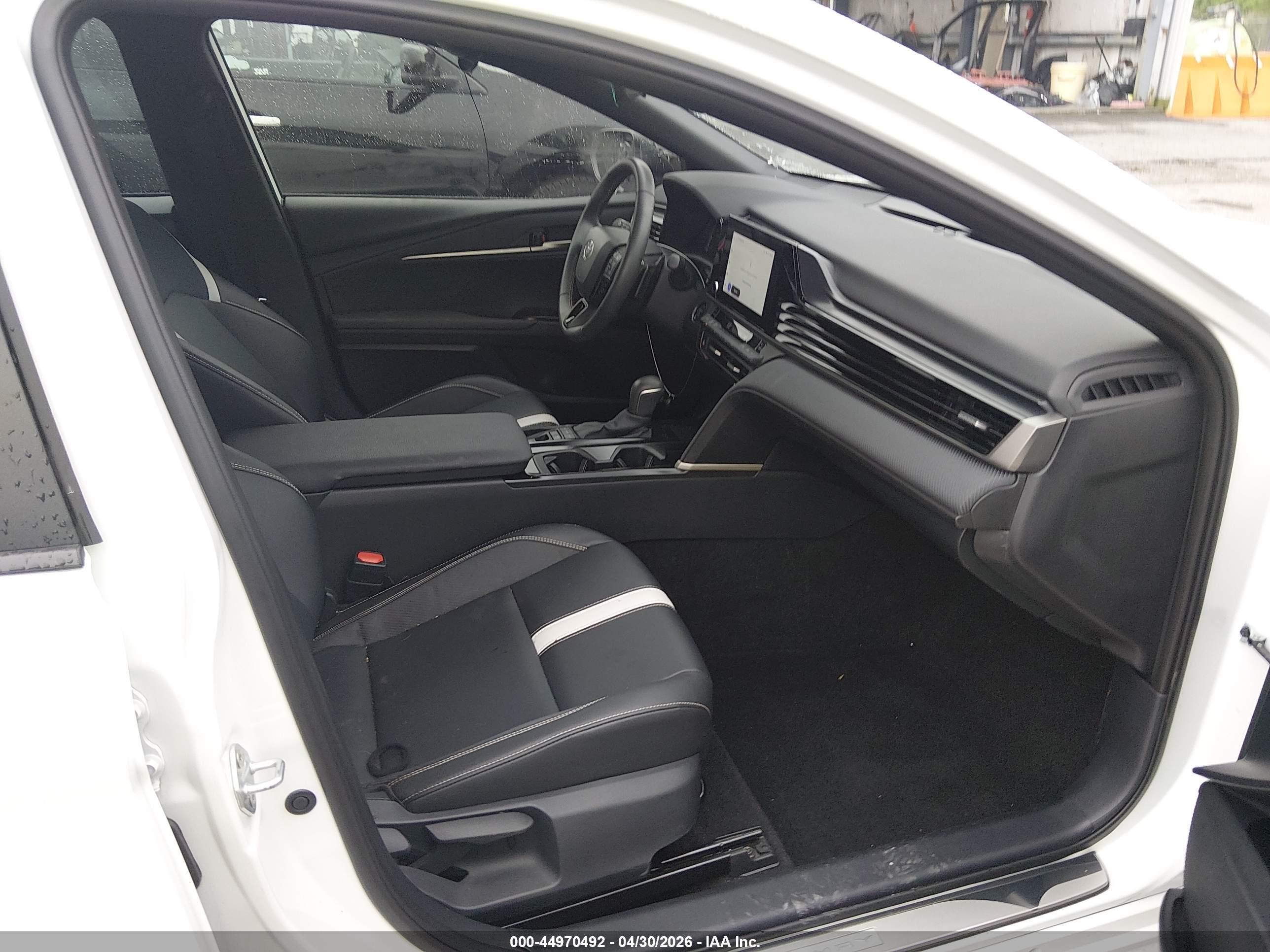2025 Toyota Camry Se Белый vin: 4T1DAACK0SU545222