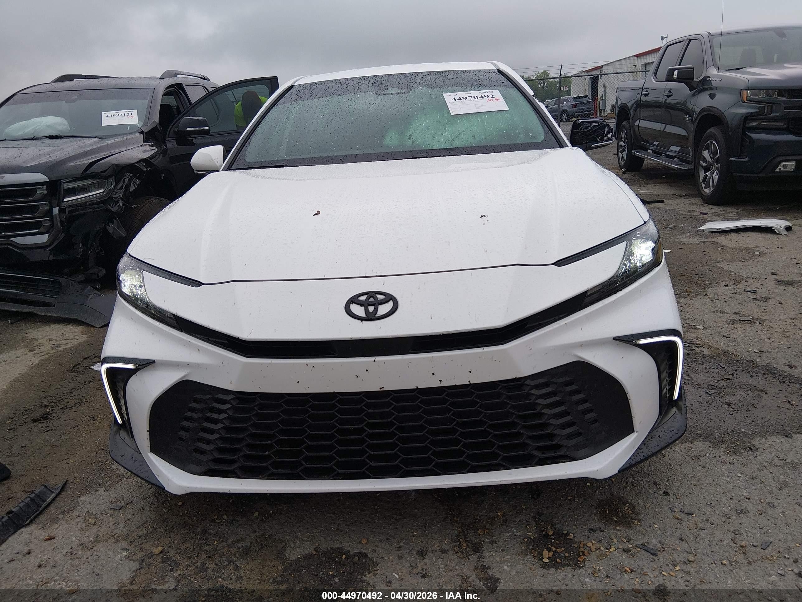2025 Toyota Camry Se Белый vin: 4T1DAACK0SU545222