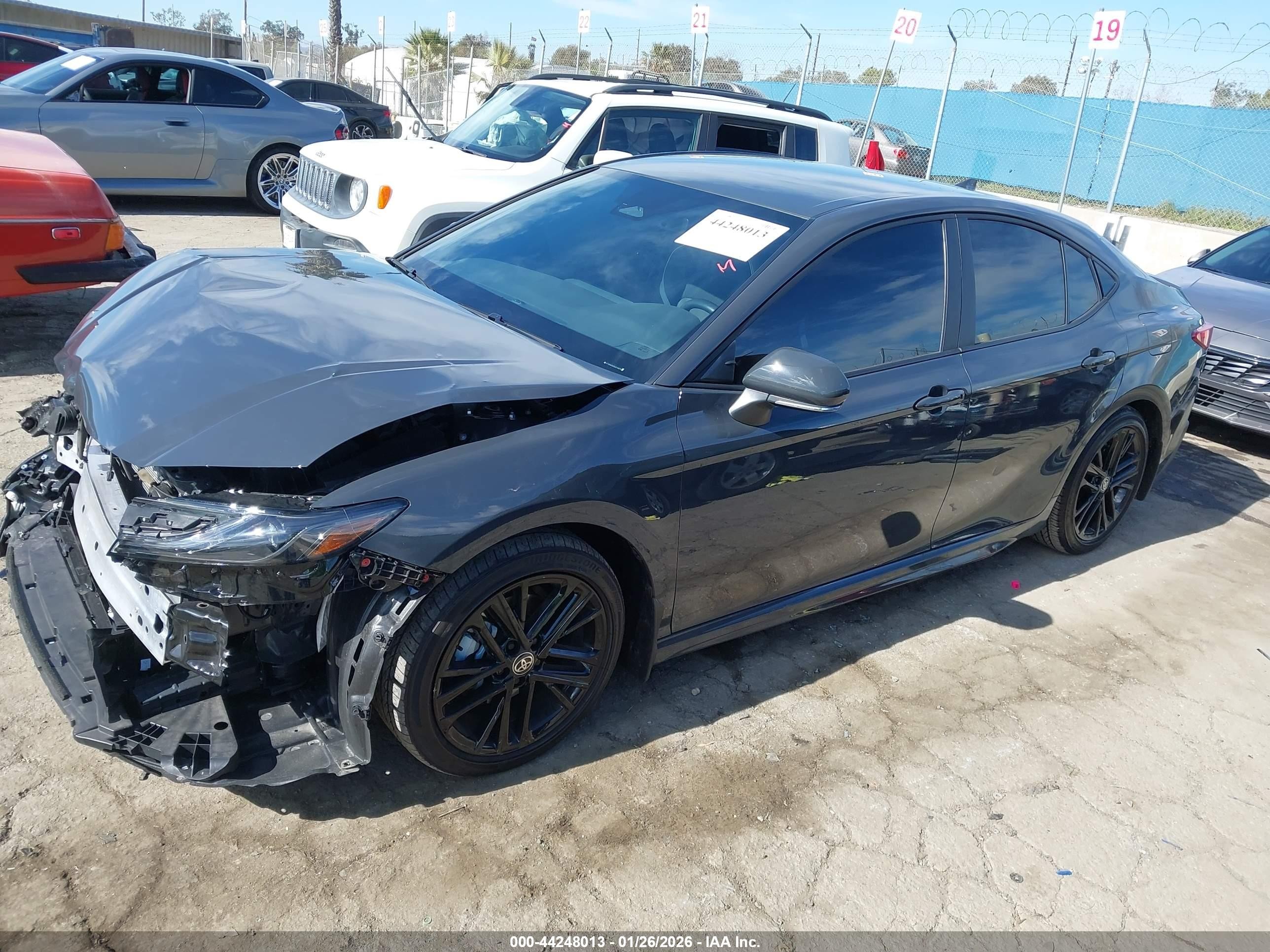 2025 Toyota Camry Se Black vin: 4T1DAACK0SU614670