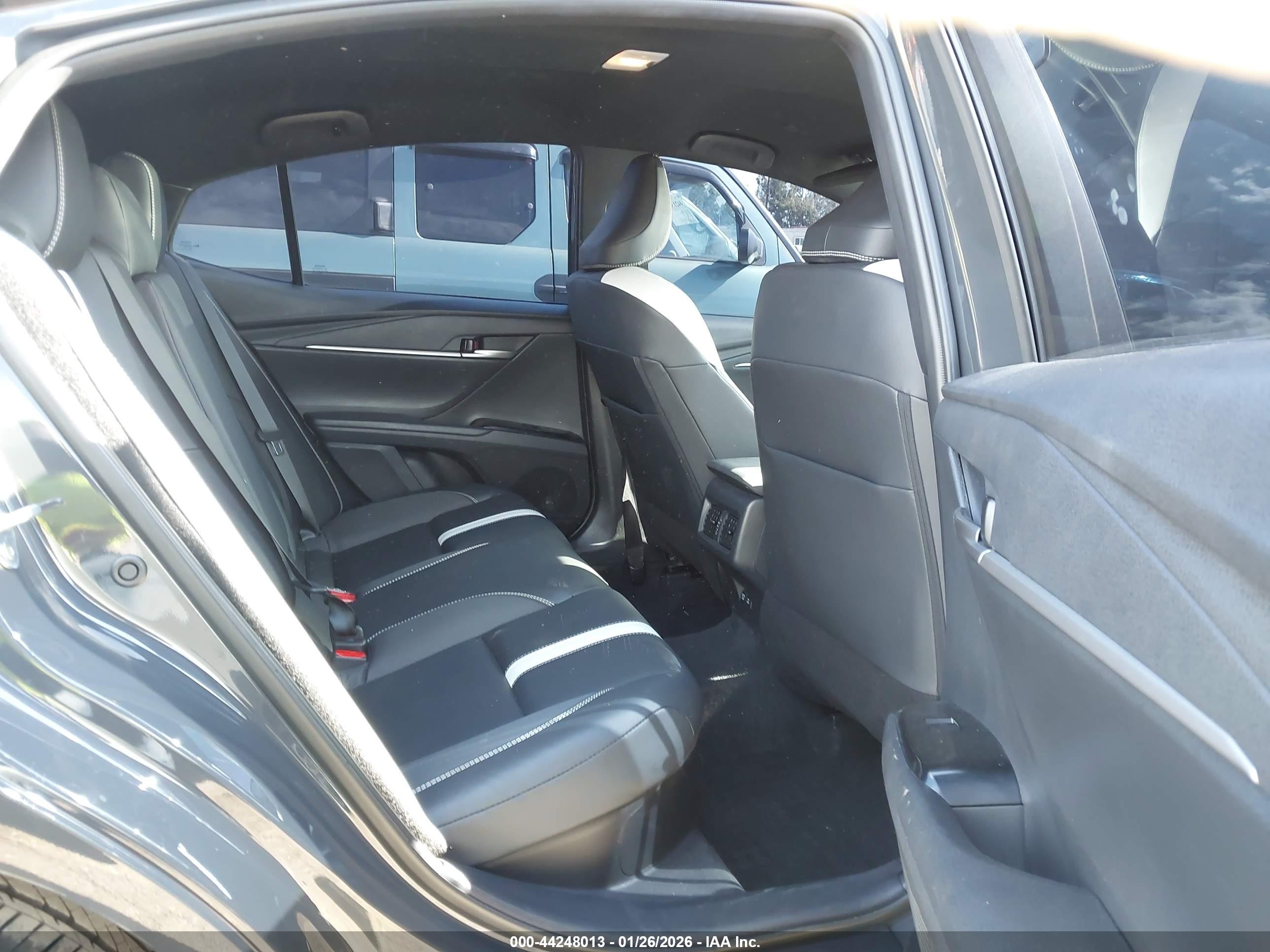 2025 Toyota Camry Se Black vin: 4T1DAACK0SU614670