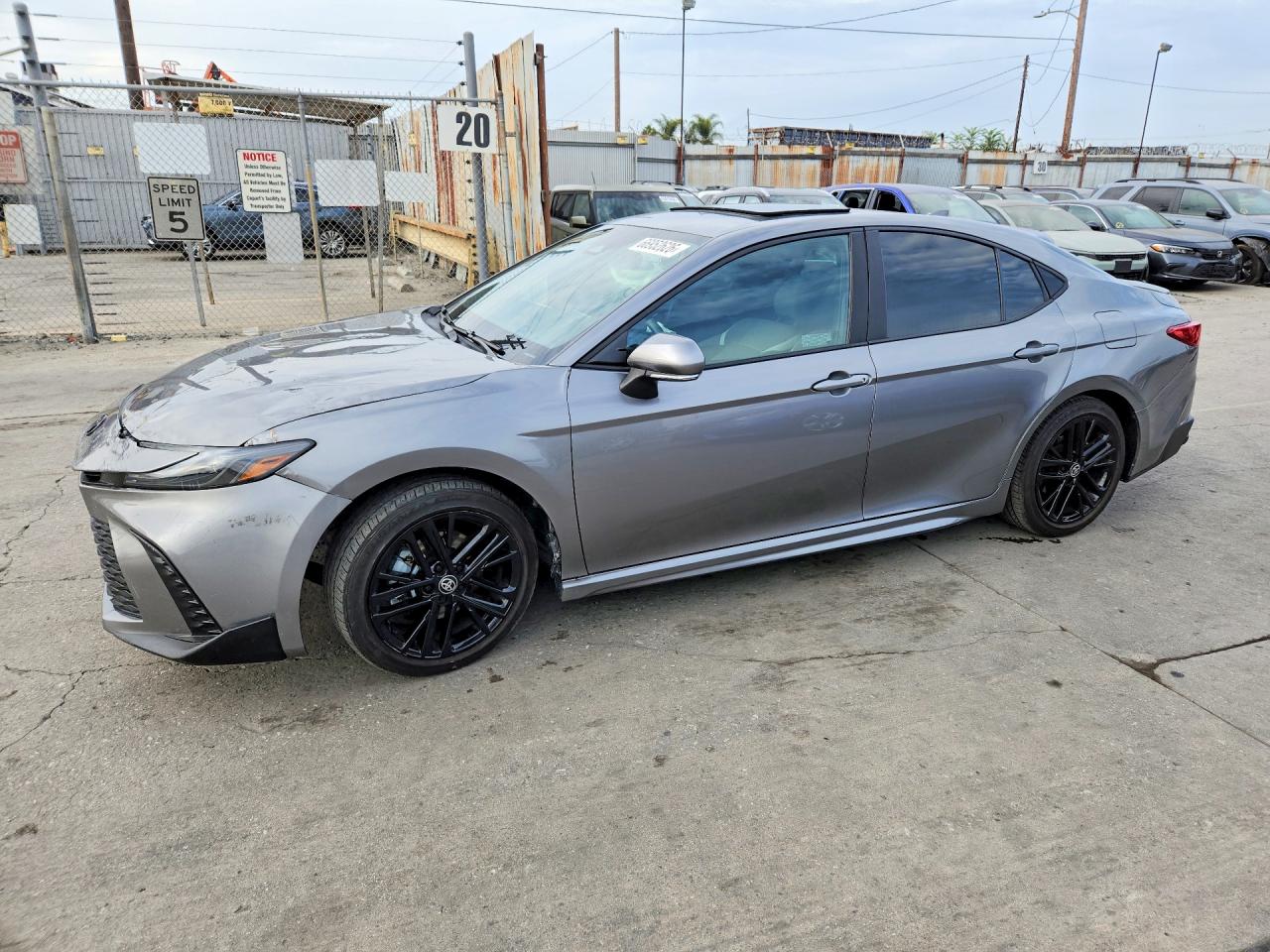 2025 Toyota Camry Se Gray vin: 4T1DAACK0SU622171
