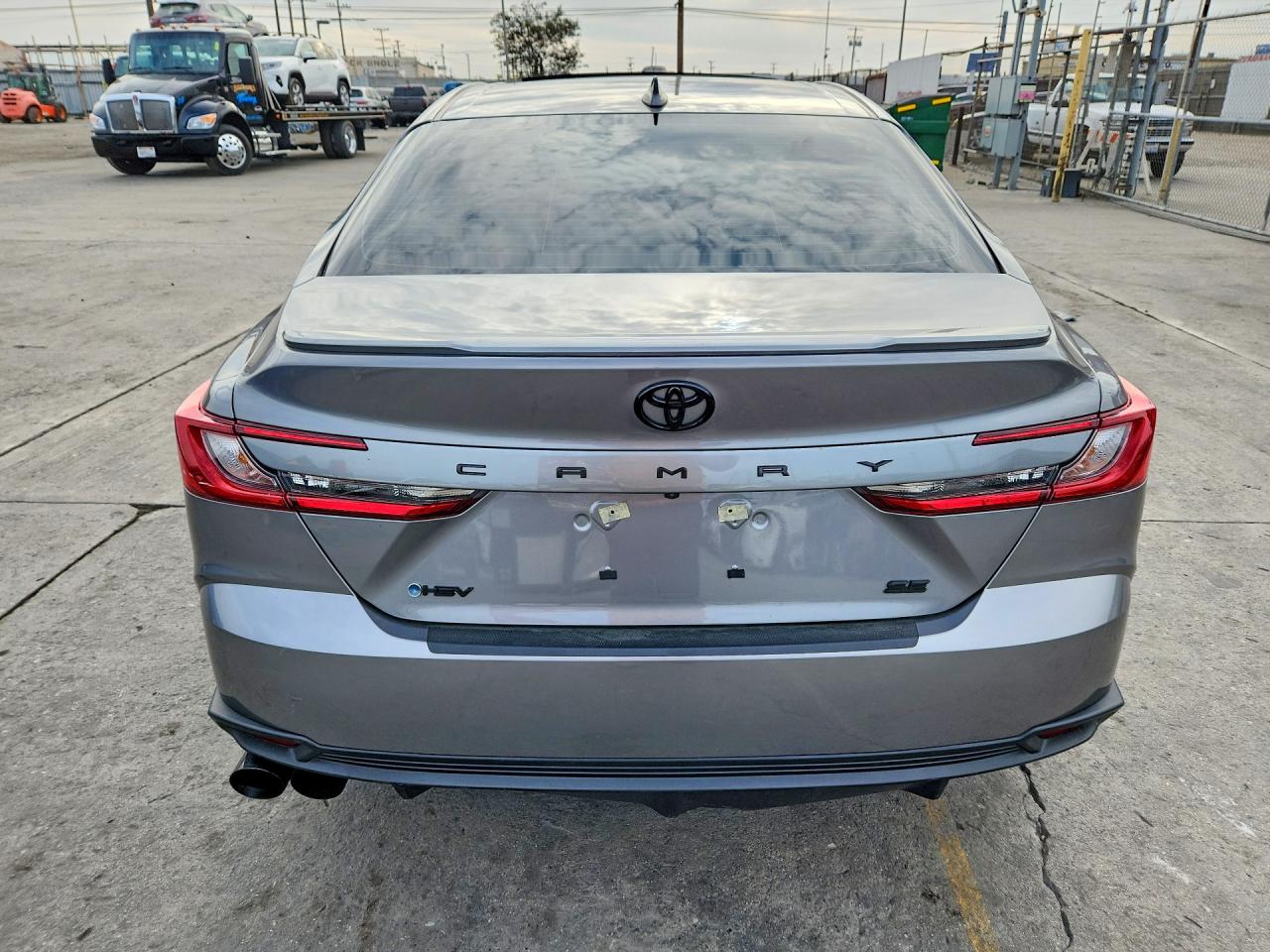 2025 Toyota Camry Se Gray vin: 4T1DAACK0SU622171