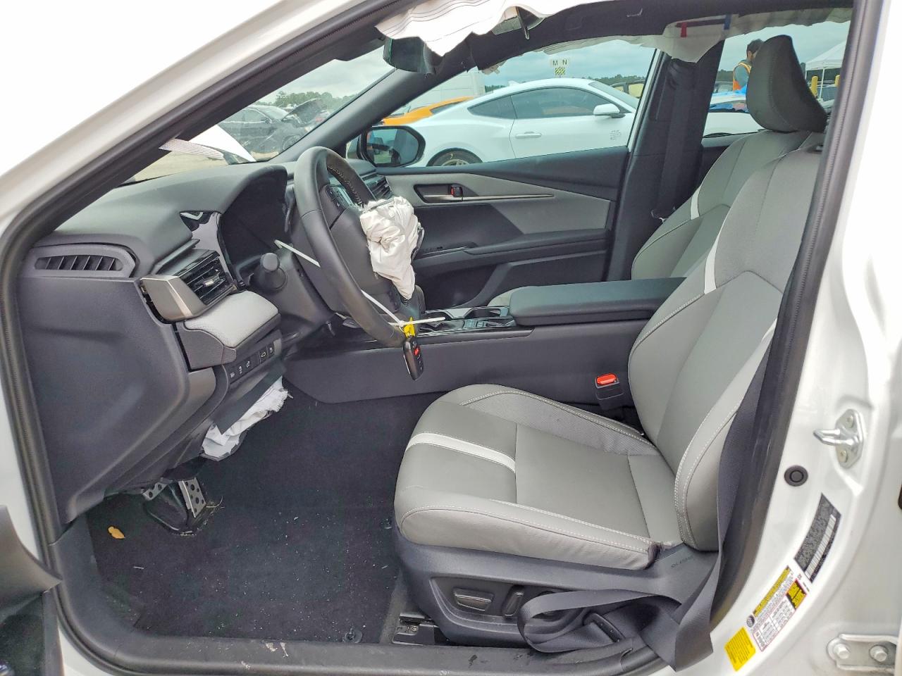 2026 Toyota Camry Se White vin: 4T1DAACK0TU239736