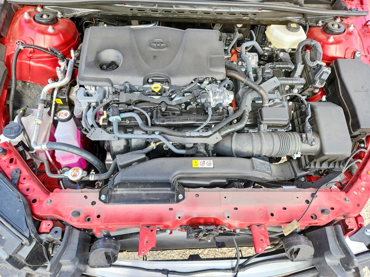 2026 Toyota Camry Se Red vin: 4T1DAACK0TU243267