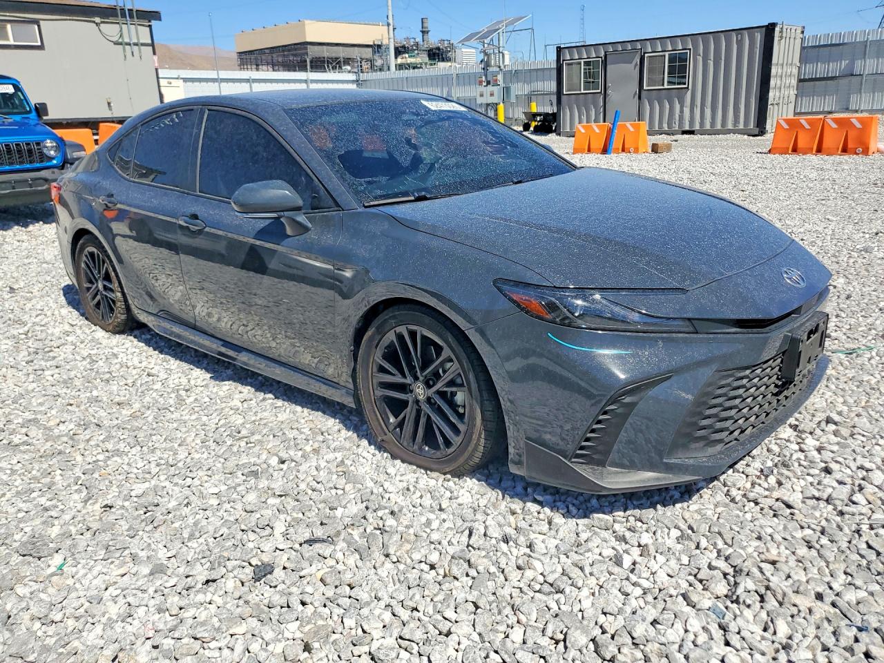 2025 Toyota Camry Se Gray vin: 4T1DAACK1SU015227