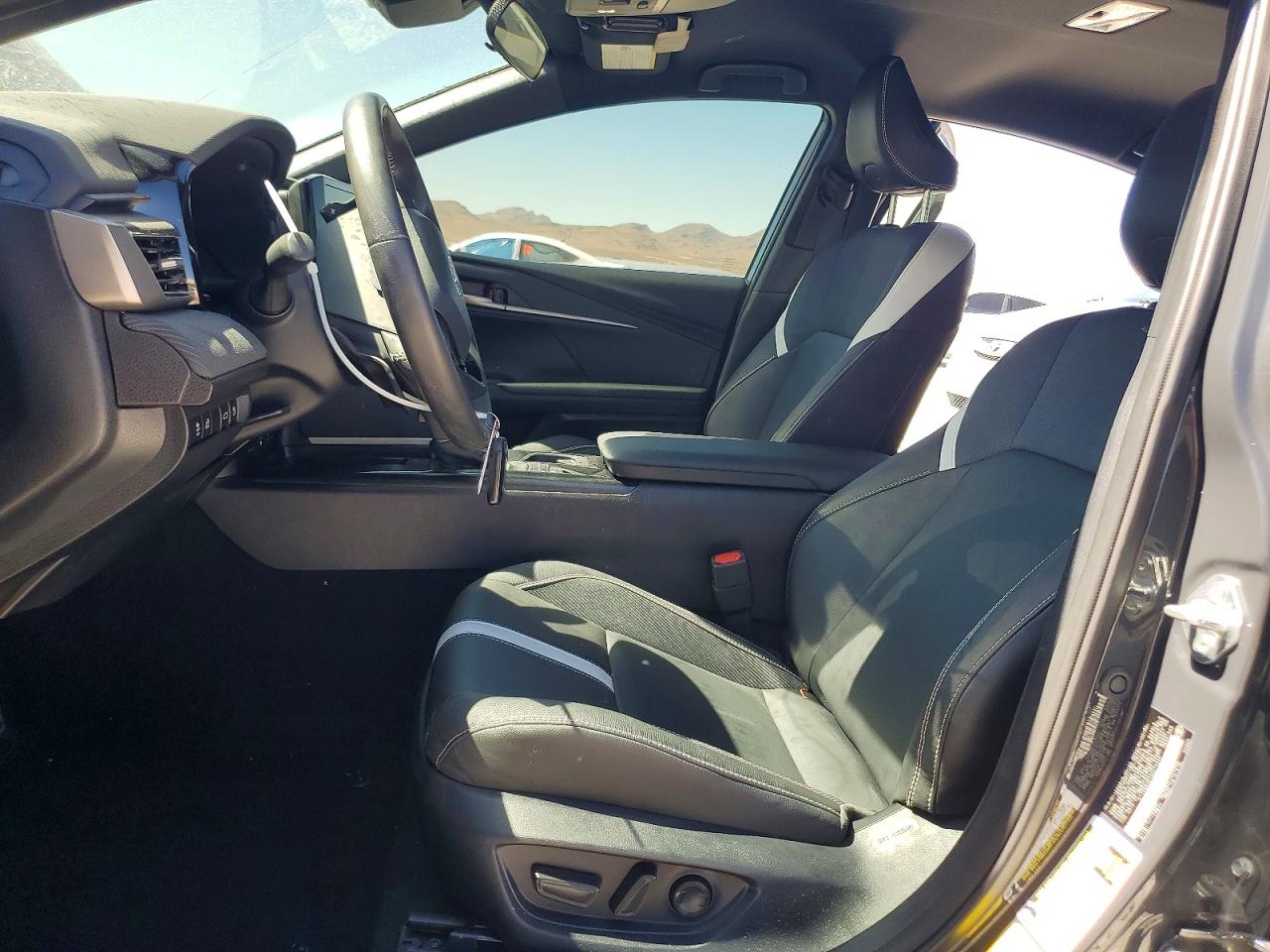 2025 Toyota Camry Se Gray vin: 4T1DAACK1SU015227