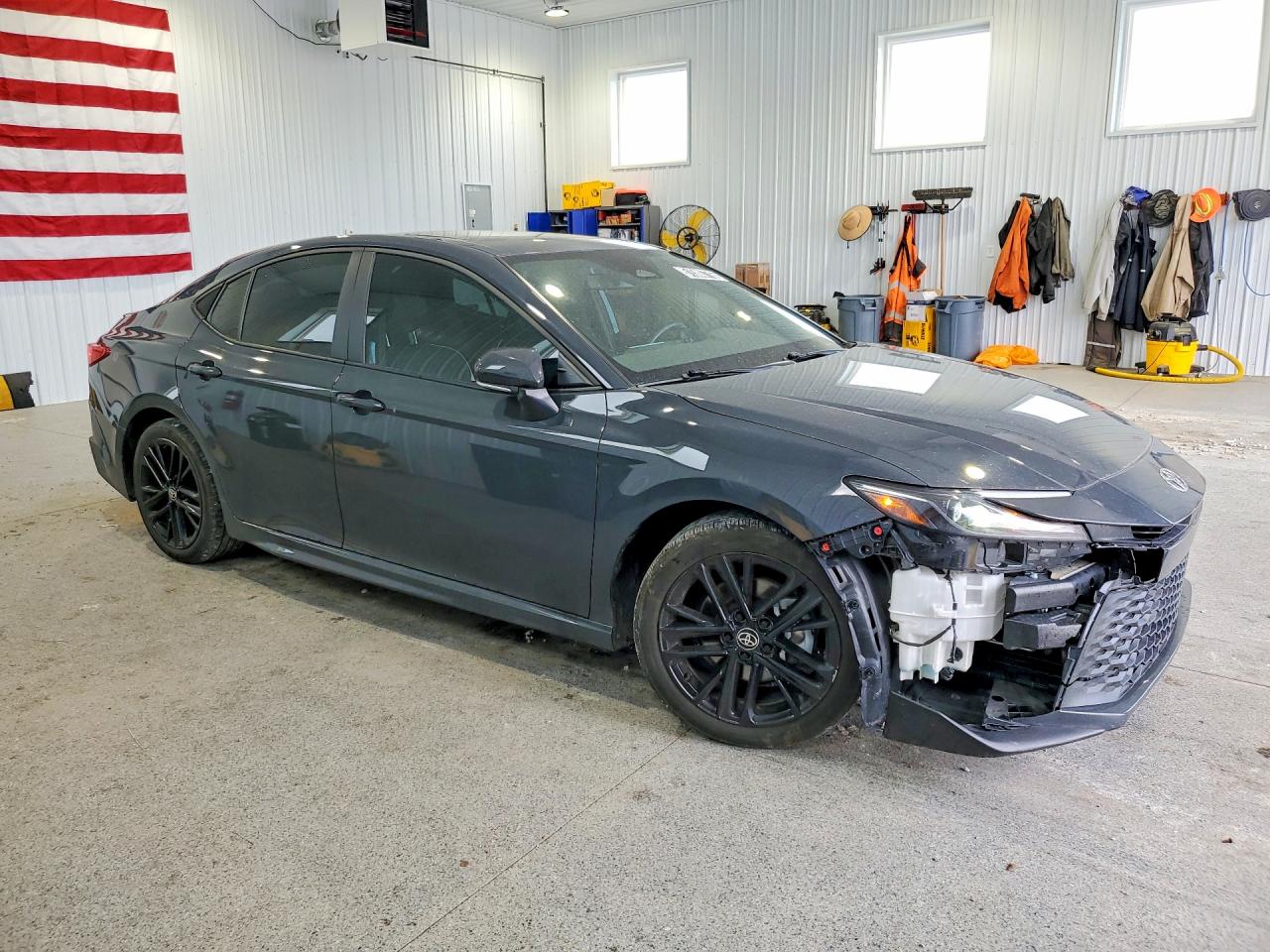 2025 Toyota Camry Se Gray vin: 4T1DAACK1SU177102