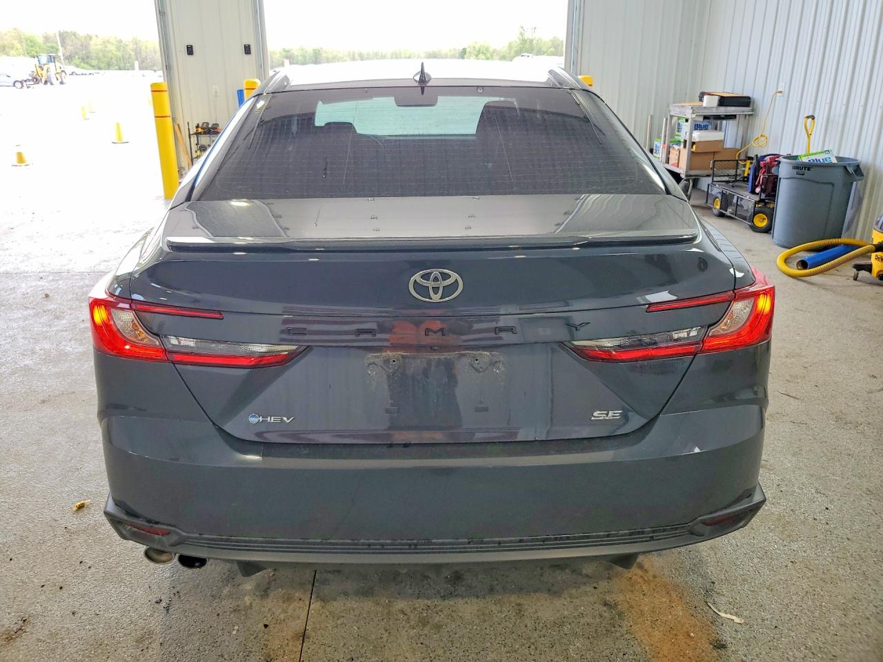 2025 Toyota Camry Se Gray vin: 4T1DAACK1SU177102