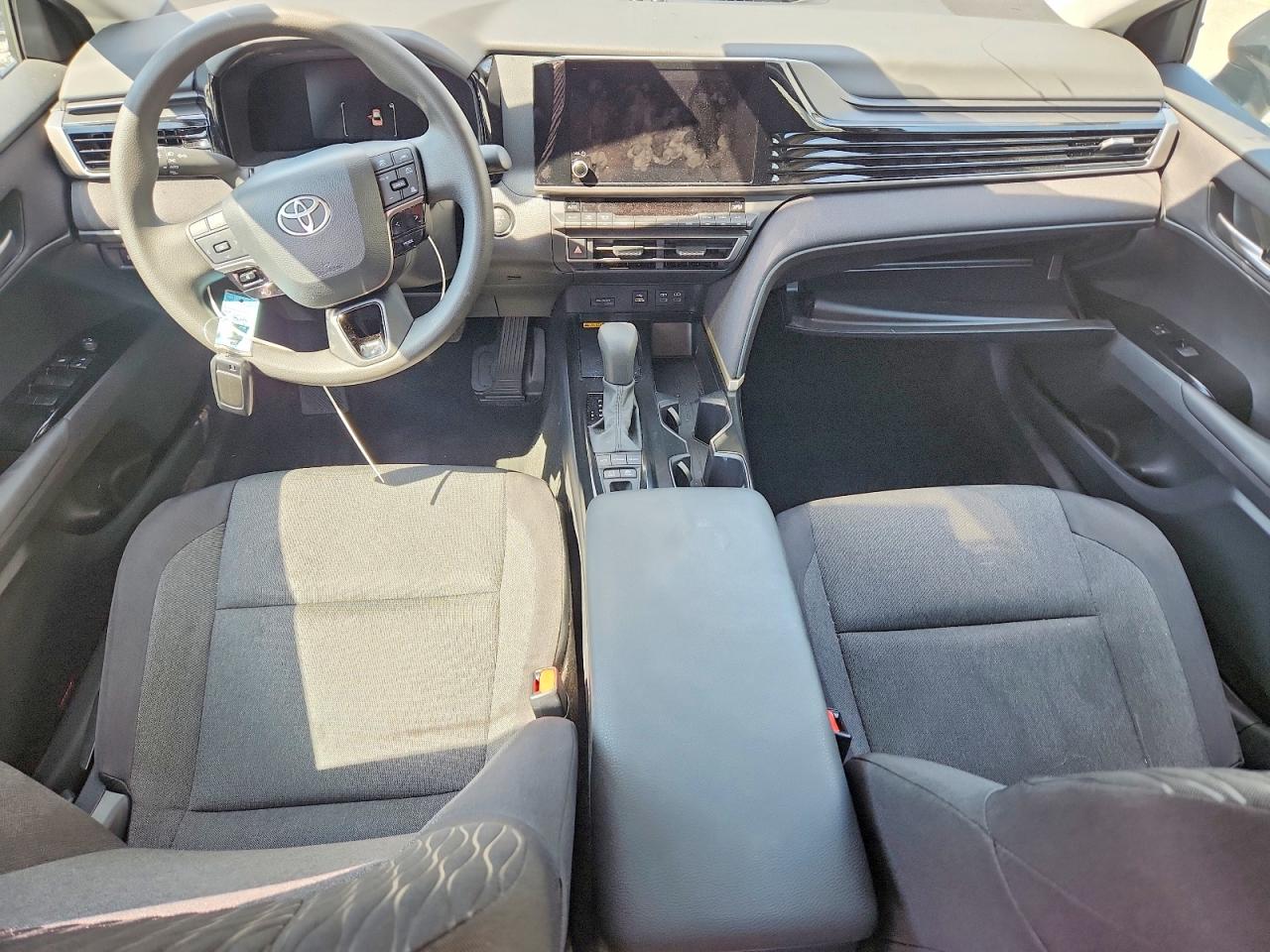 2025 Toyota Camry Le Black vin: 4T1DAACK1SU205464