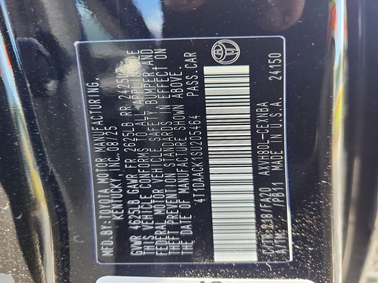 2025 Toyota Camry Le Black vin: 4T1DAACK1SU205464