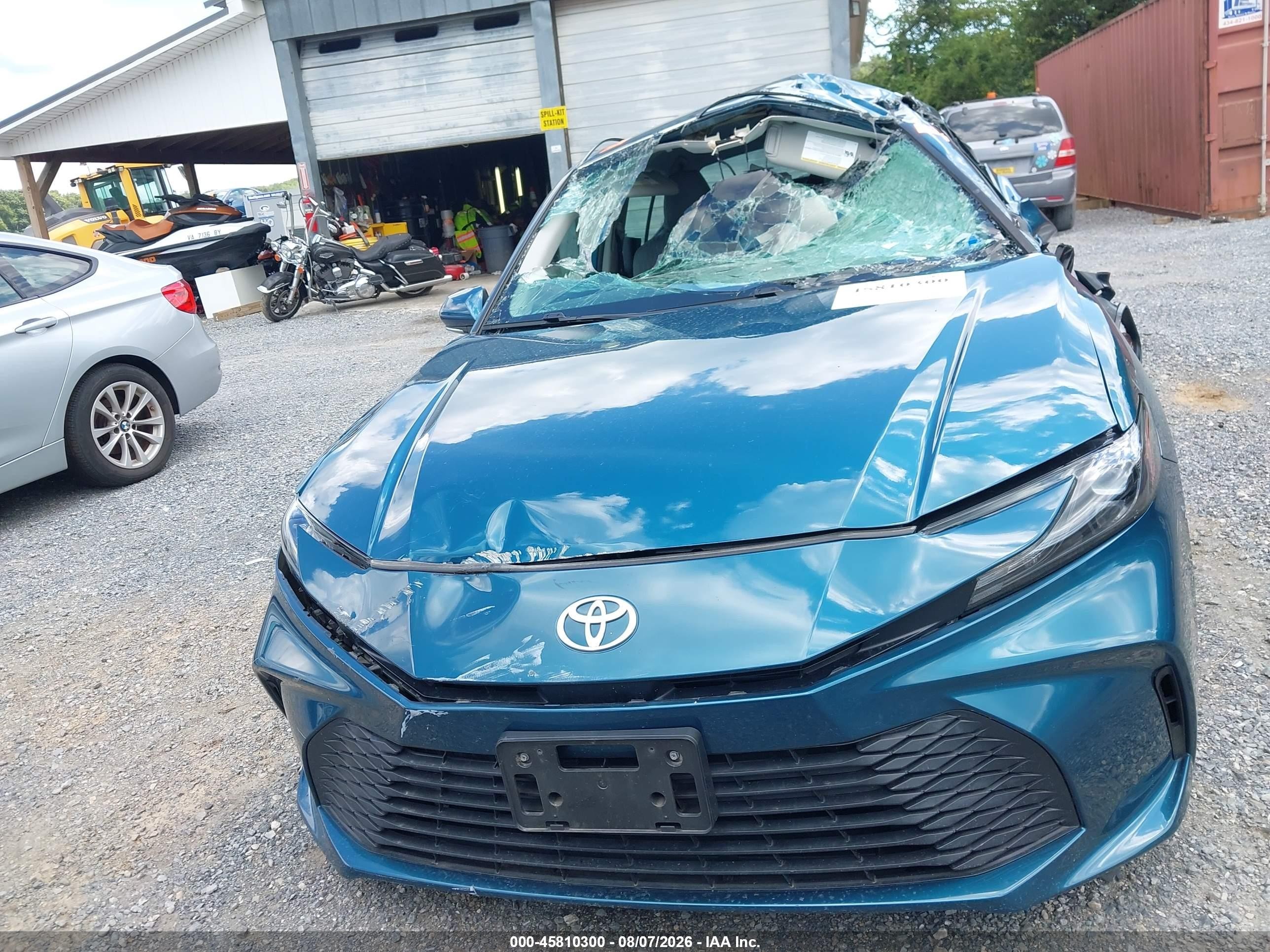 2025 Toyota Camry Xse/xle/le/se Blue vin: 4T1DAACK1SU519891