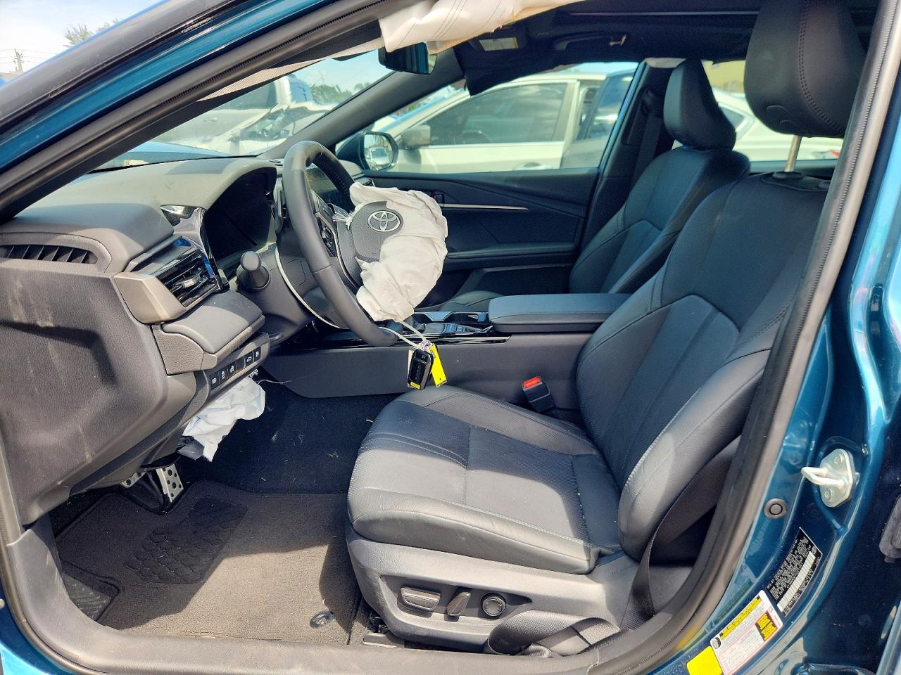 2026 Toyota Camry Xse Blue vin: 4T1DAACK1TU211041