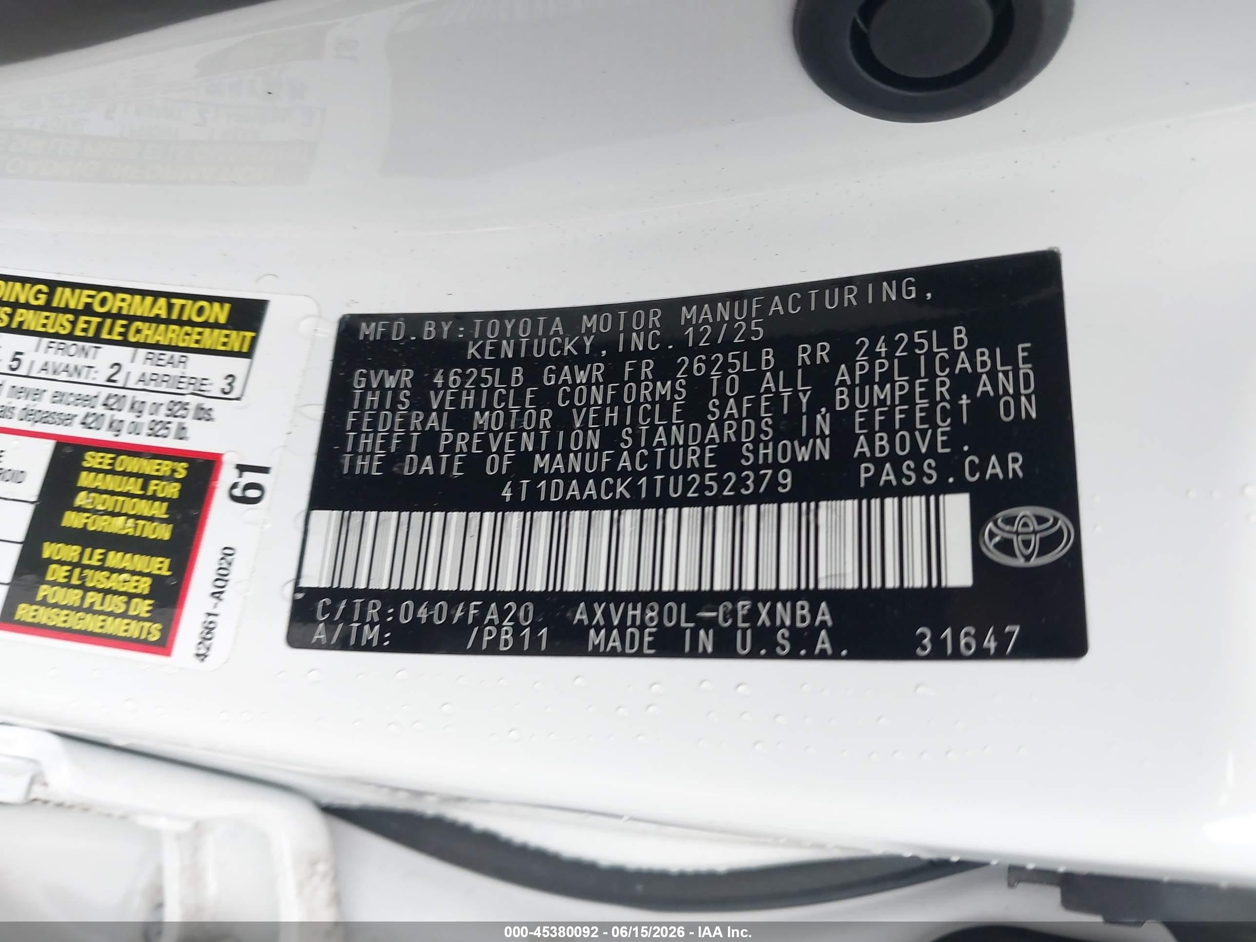 2026 Toyota Camry Le White vin: 4T1DAACK1TU252379