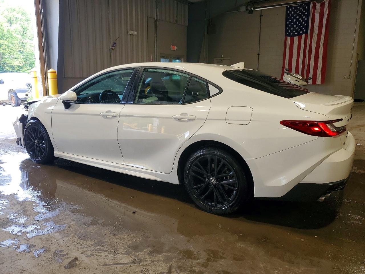 2026 Toyota Camry Se White vin: 4T1DAACK1TU271000
