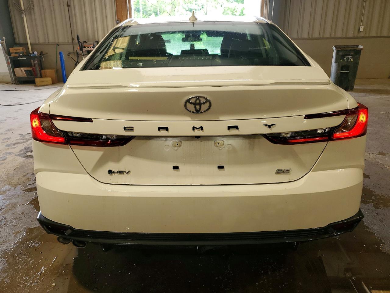 2026 Toyota Camry Se White vin: 4T1DAACK1TU271000