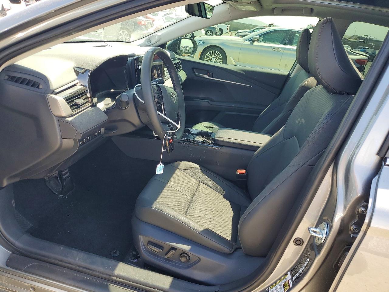 2026 Toyota Camry Xle Серый vin: 4T1DAACK1TU283907