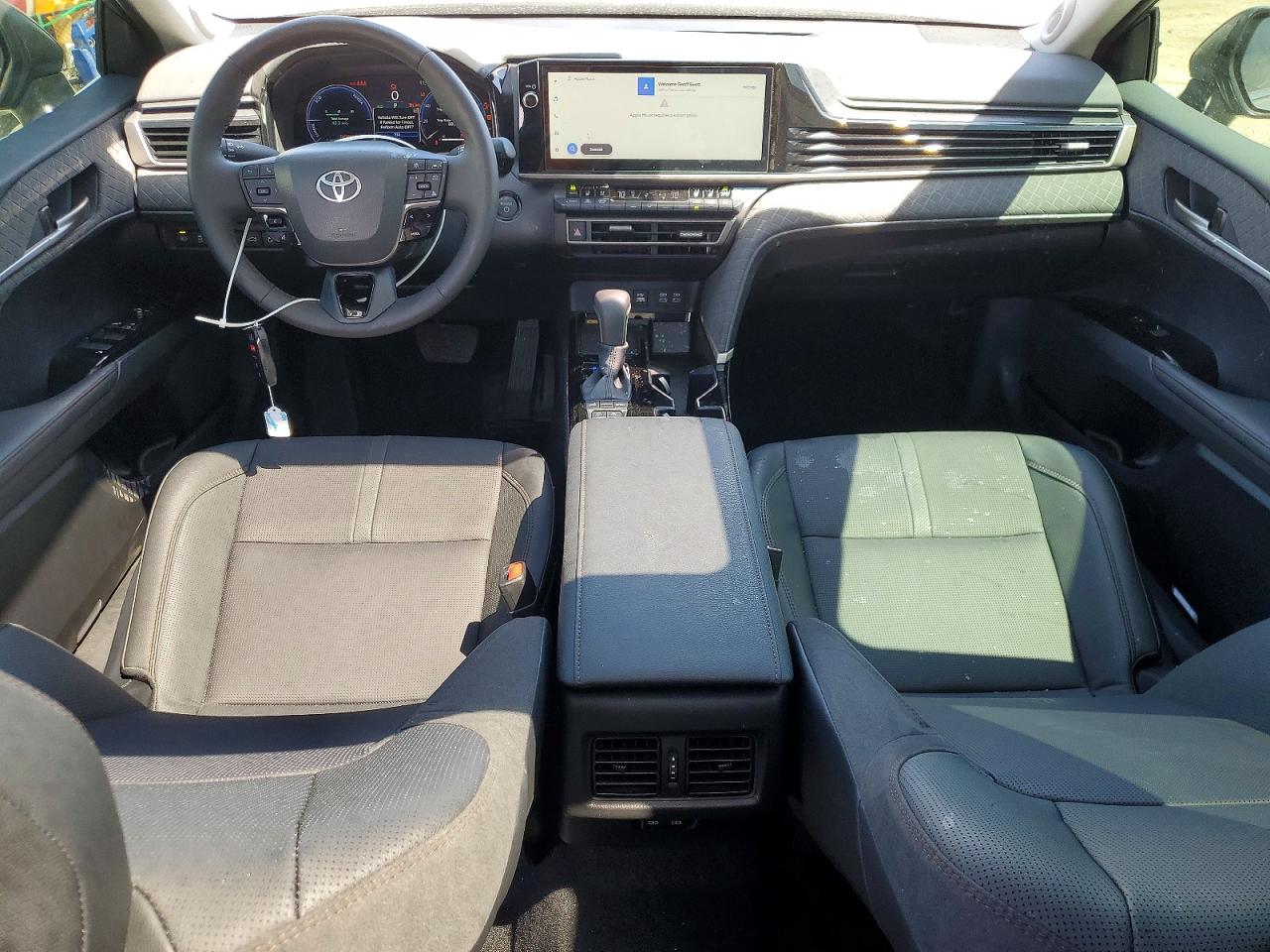 2026 Toyota Camry Xle Серый vin: 4T1DAACK1TU283907