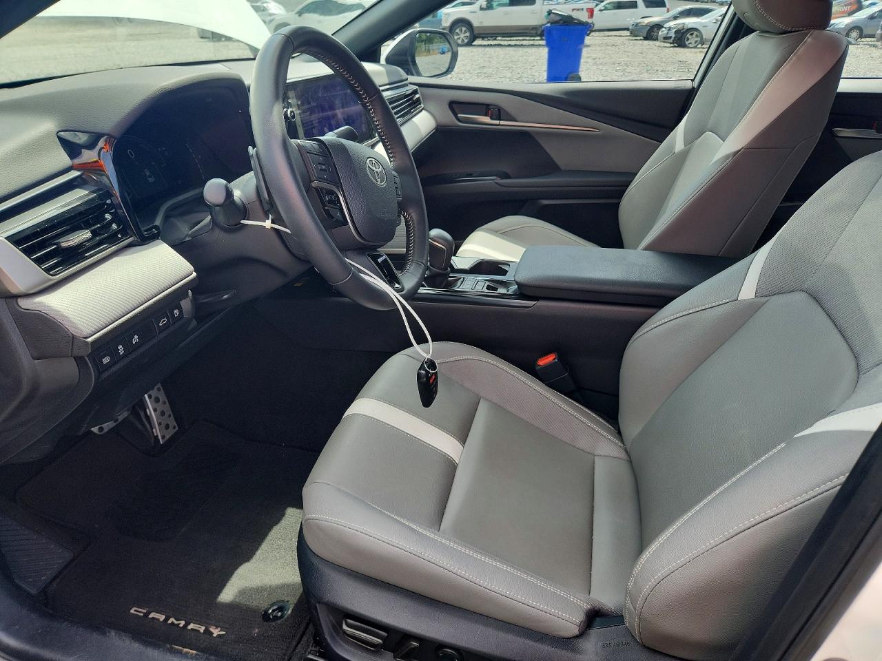 2025 Toyota Camry Se White vin: 4T1DAACK2SU085187