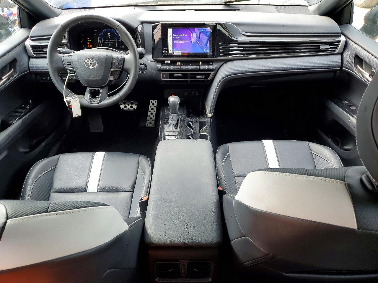 2025 Toyota Camry Se Black vin: 4T1DAACK2SU127857