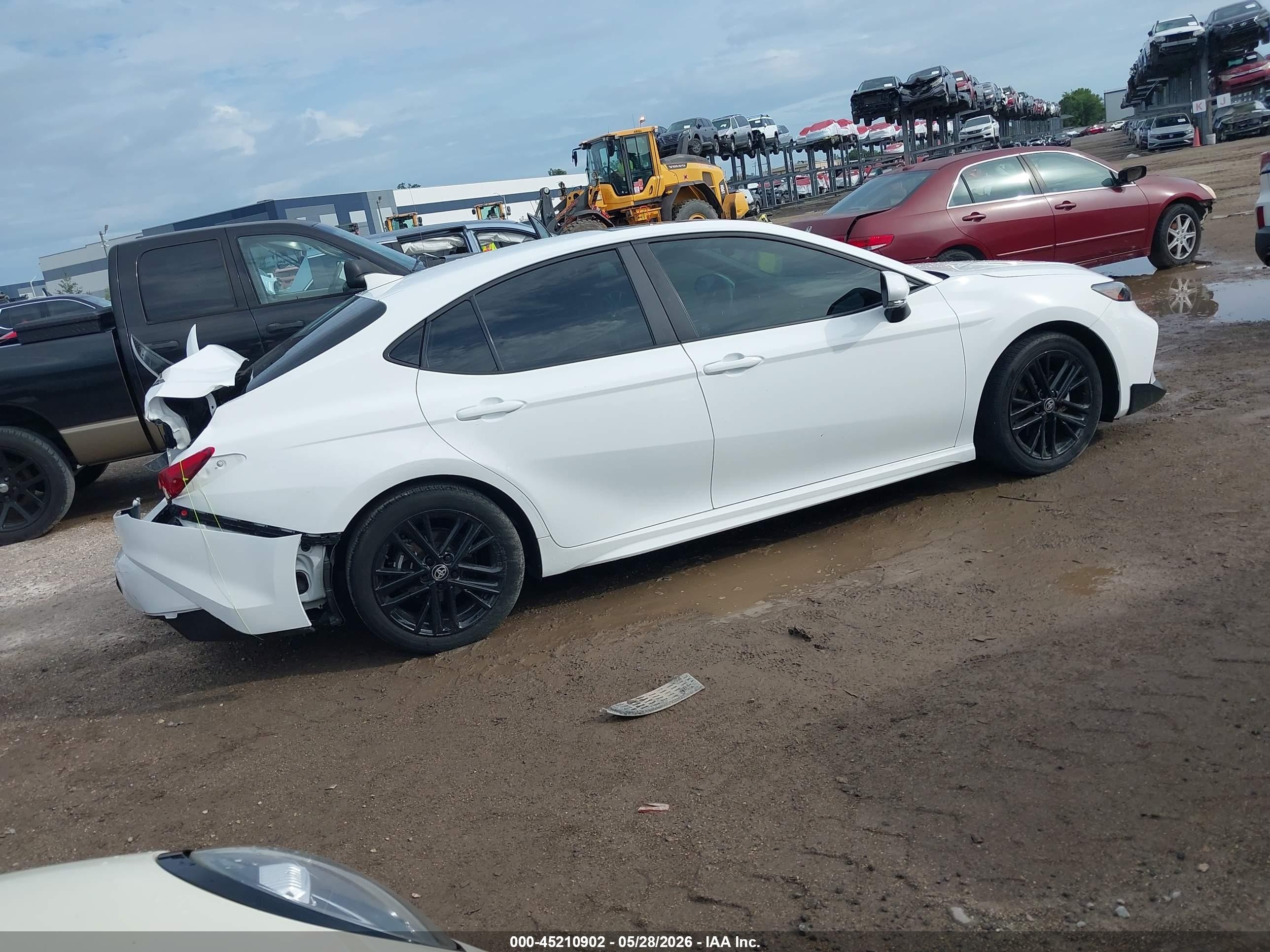 2025 Toyota Camry Se Белый vin: 4T1DAACK2SU506955