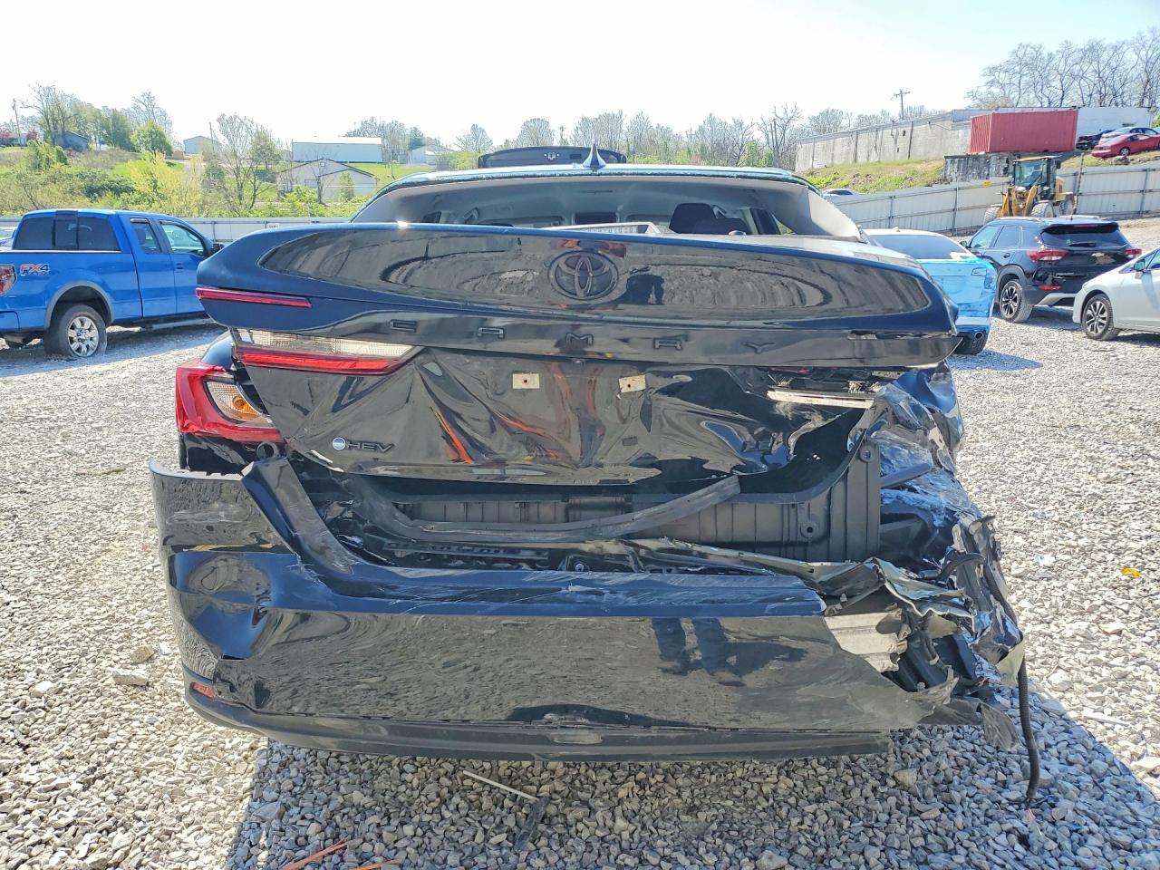 2025 Toyota Camry Le Black vin: 4T1DAACK2SU634614