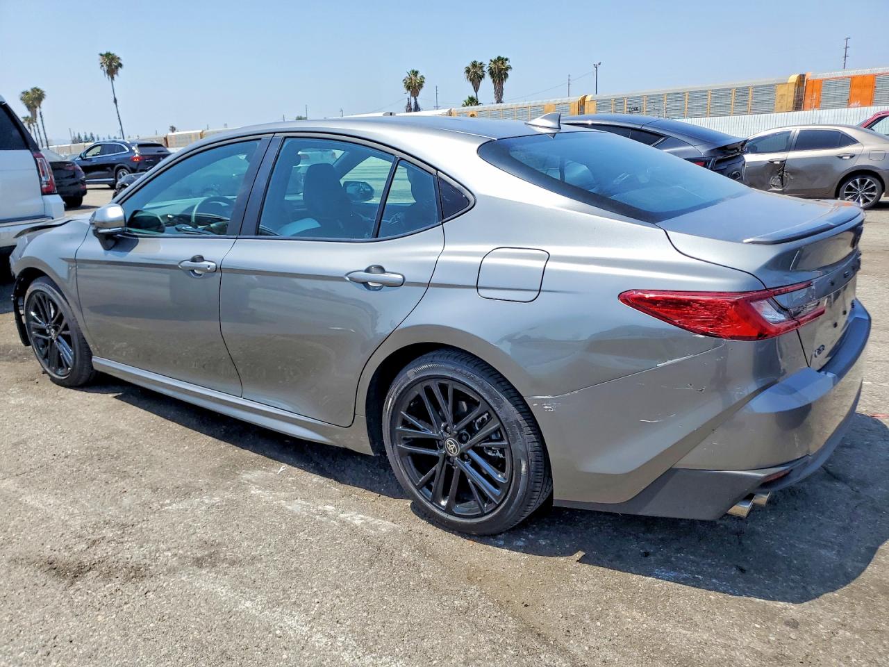 2026 Toyota Camry Se Gray vin: 4T1DAACK2TU274164