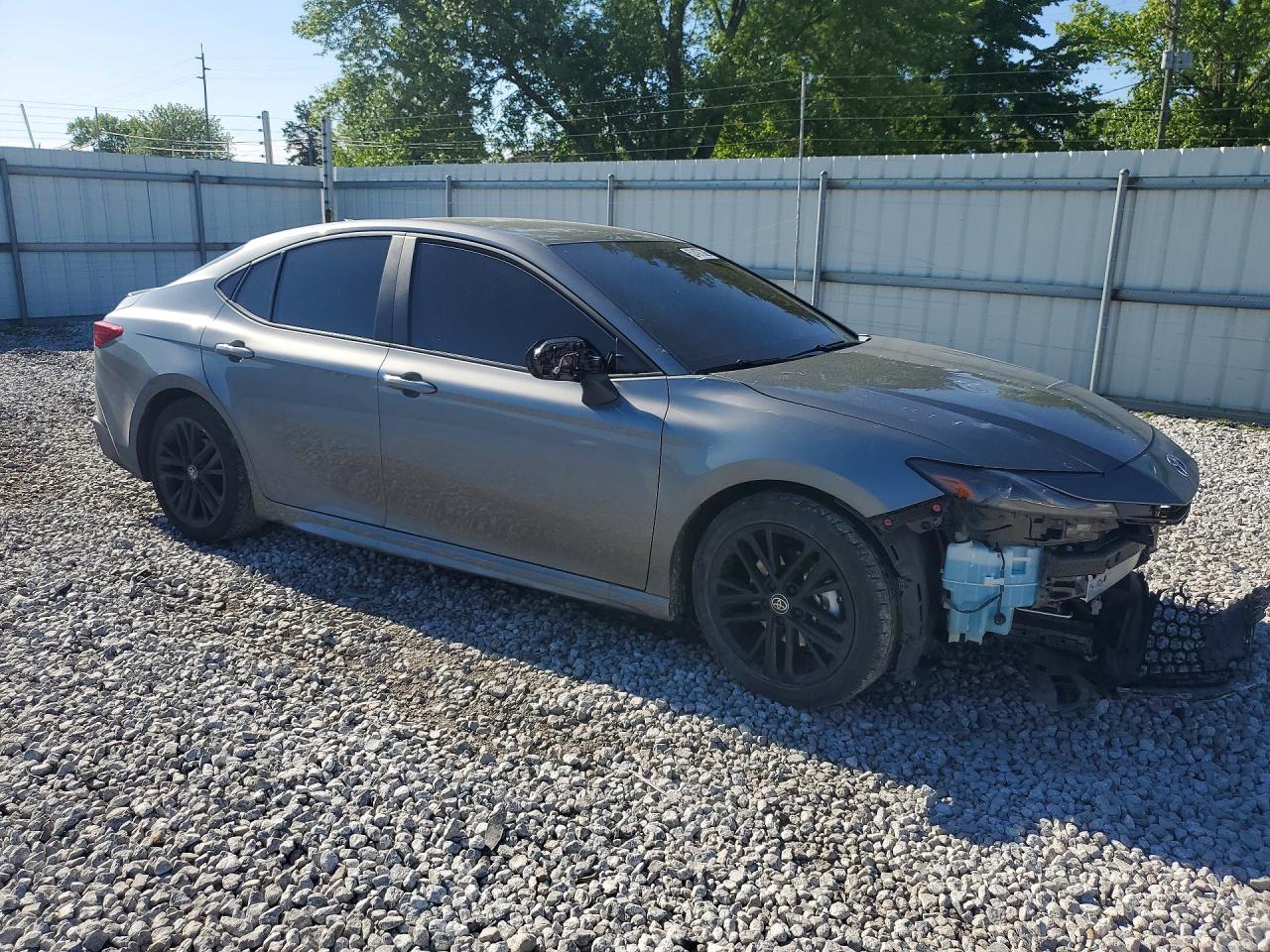 2026 Toyota Camry Se Silver vin: 4T1DAACK2TU276691