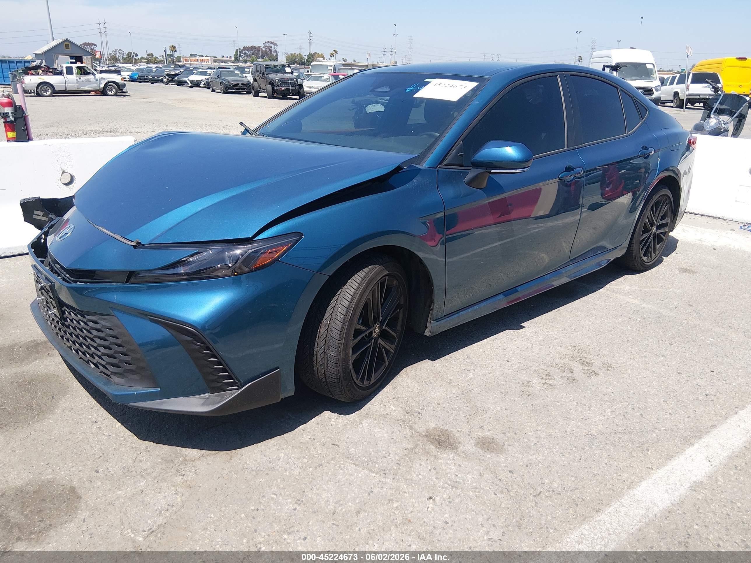 2025 Toyota Camry Se Синий vin: 4T1DAACK3SU514627