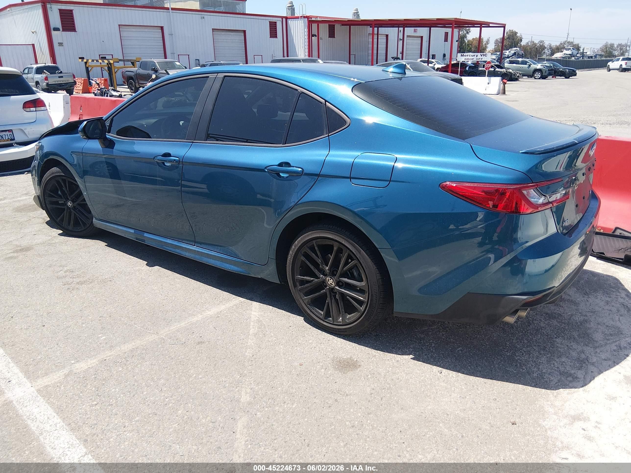 2025 Toyota Camry Se Синий vin: 4T1DAACK3SU514627